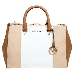 Michael Kors Metallic Gold Leather Jet Set Tote For Sale at 1stDibs  michael  kors gold tote, michael kors metallic tote, gold michael kors tote