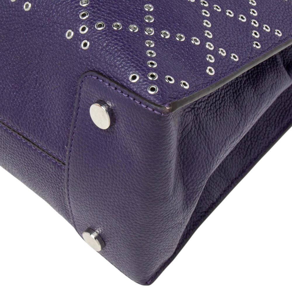 MICHAEL Michael Kors Purple Leather Studded Large Mercer Tote In Good Condition For Sale In Dubai, Al Qouz 2