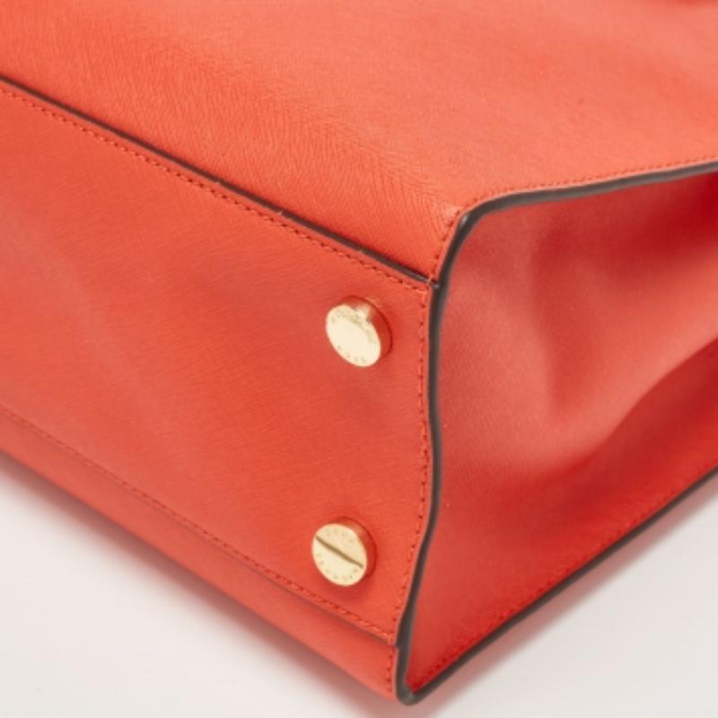Donna Michael Michael Kors Tote in pelle rossa Hamilton North South in vendita