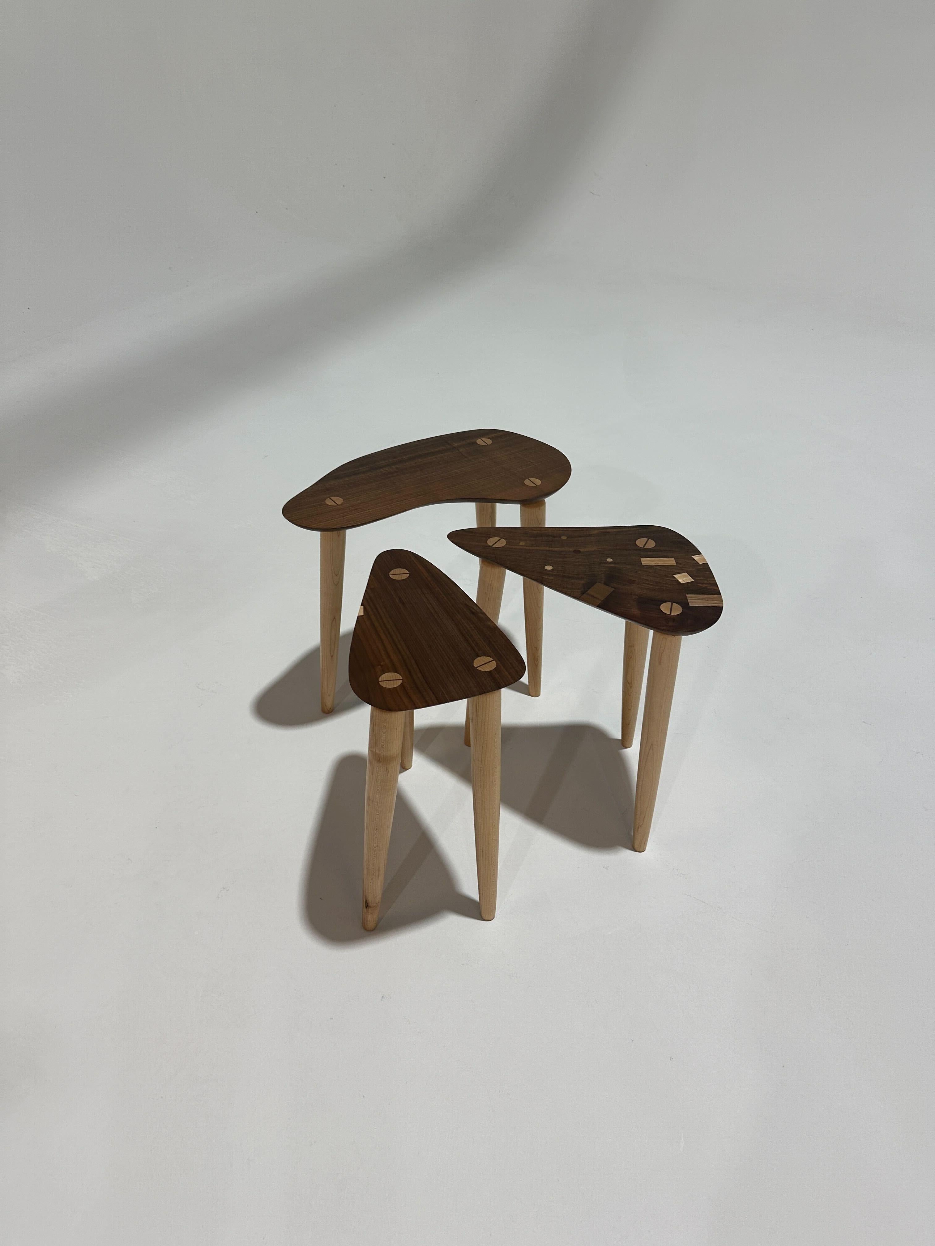 Michael Oates - Cattywampus Turned Leg Side Table Set of 3 For Sale 1