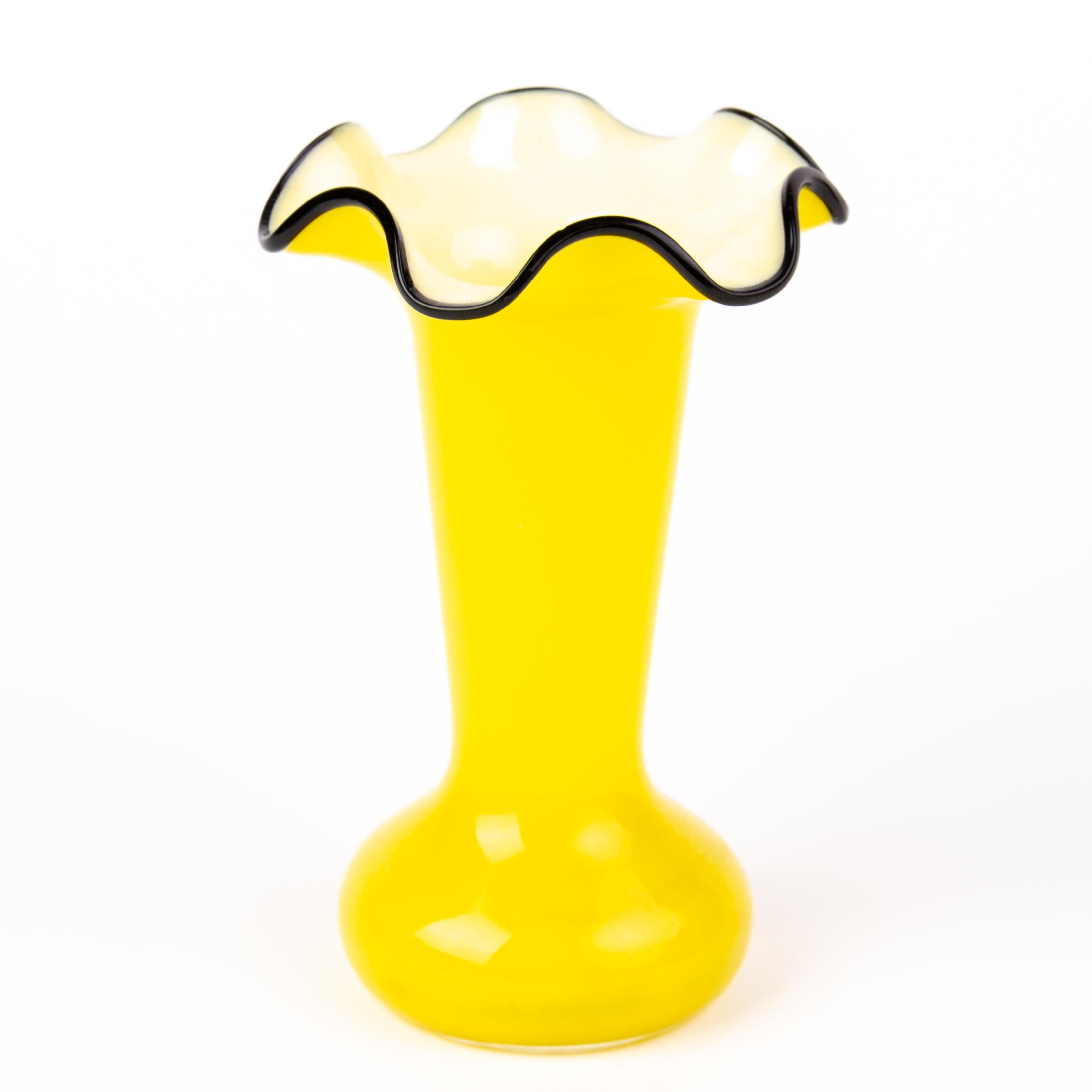 20th Century Michael Powolny Loetz Yellow Opaline Glass Art Deco Vase For Sale