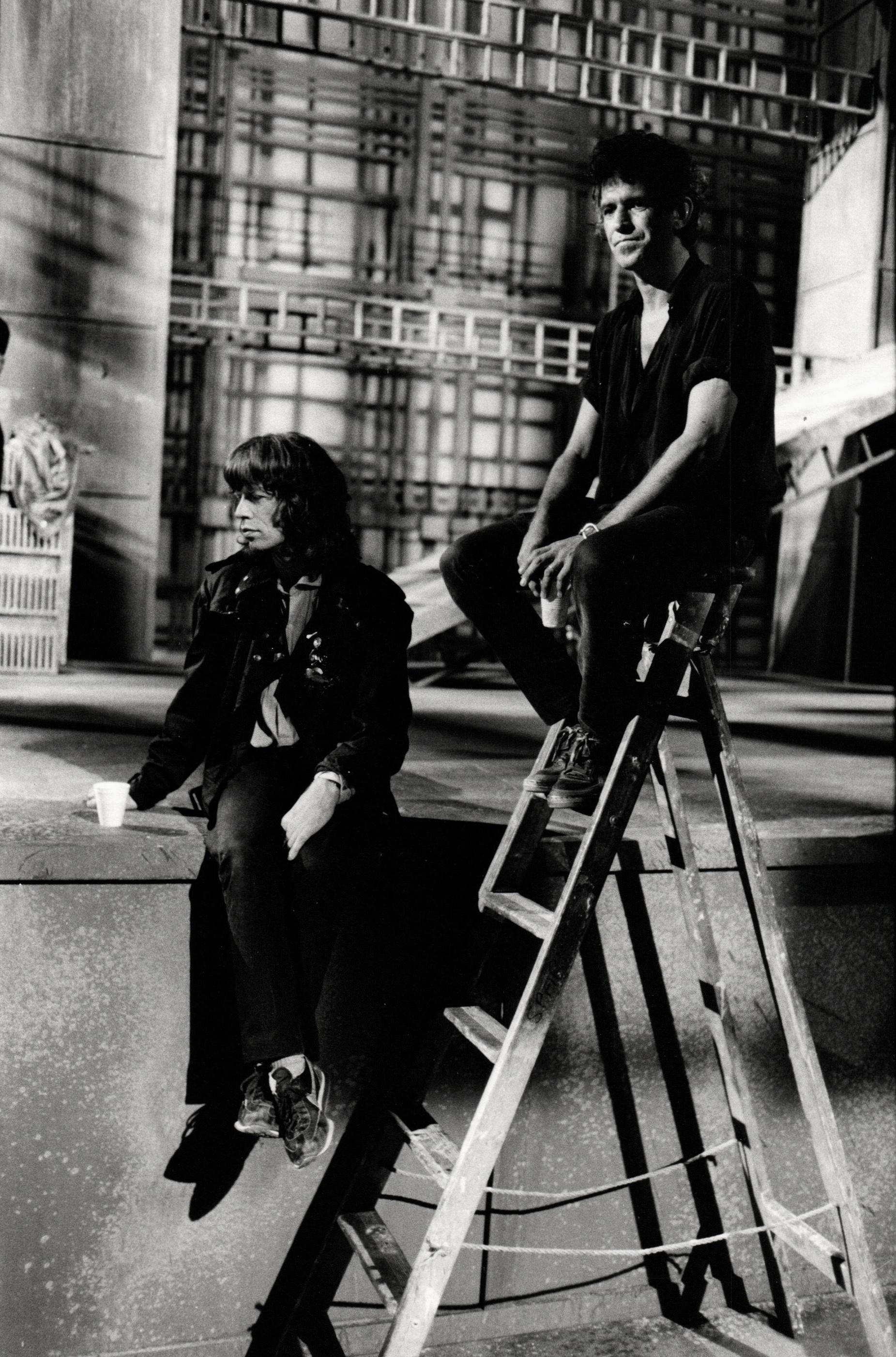 Michael Putland Portrait Photograph - Keith Richards and Mick Jagger on a Ladder Vintage Original Photograph