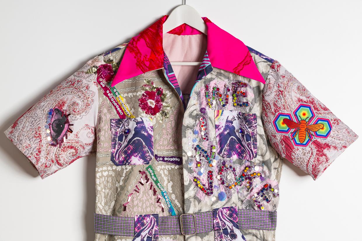 Textile, wearable art: 