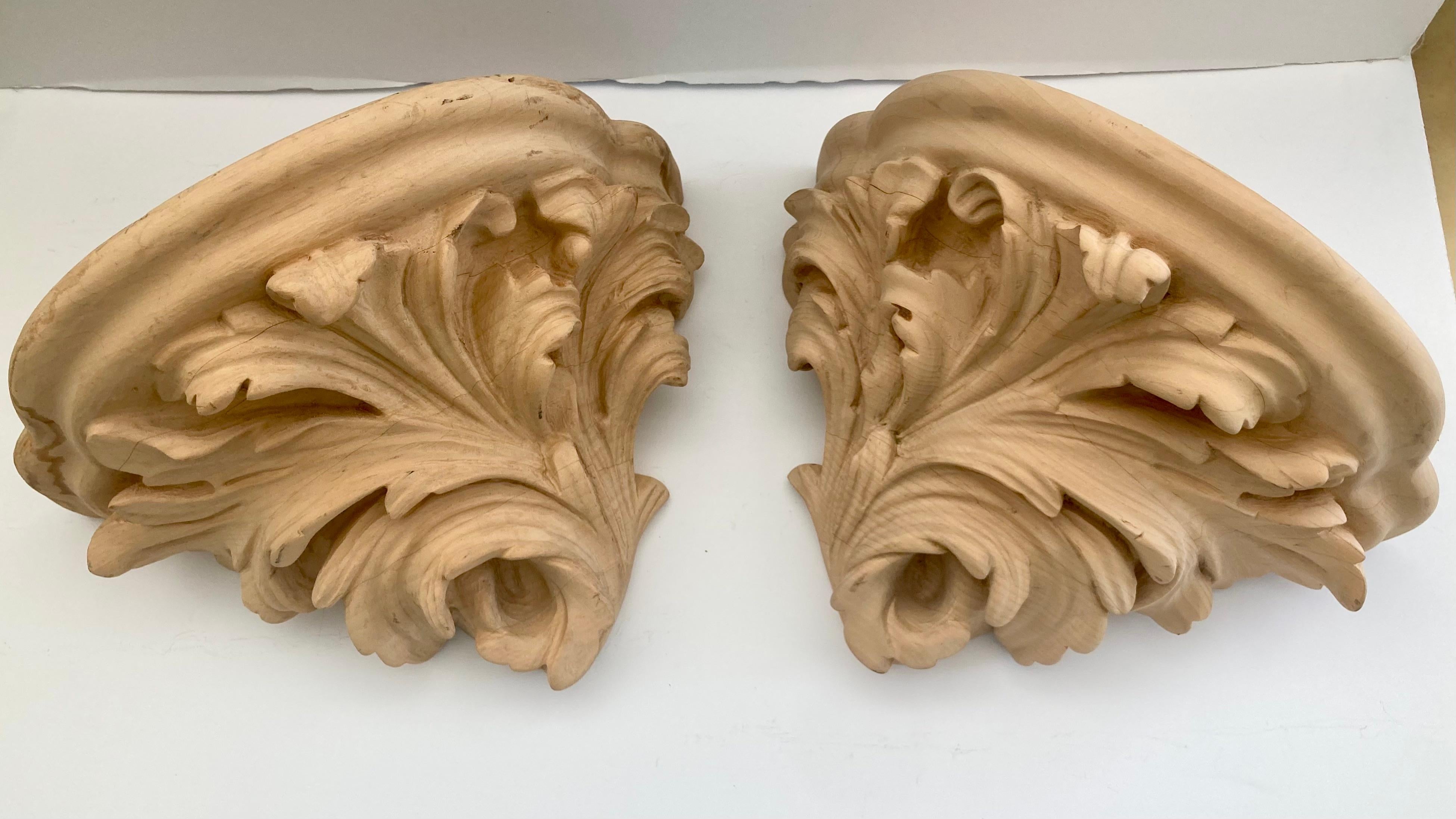Legno A. Taylor: staffe da parete a foglie d'acanto Nature, una coppia #1 in vendita