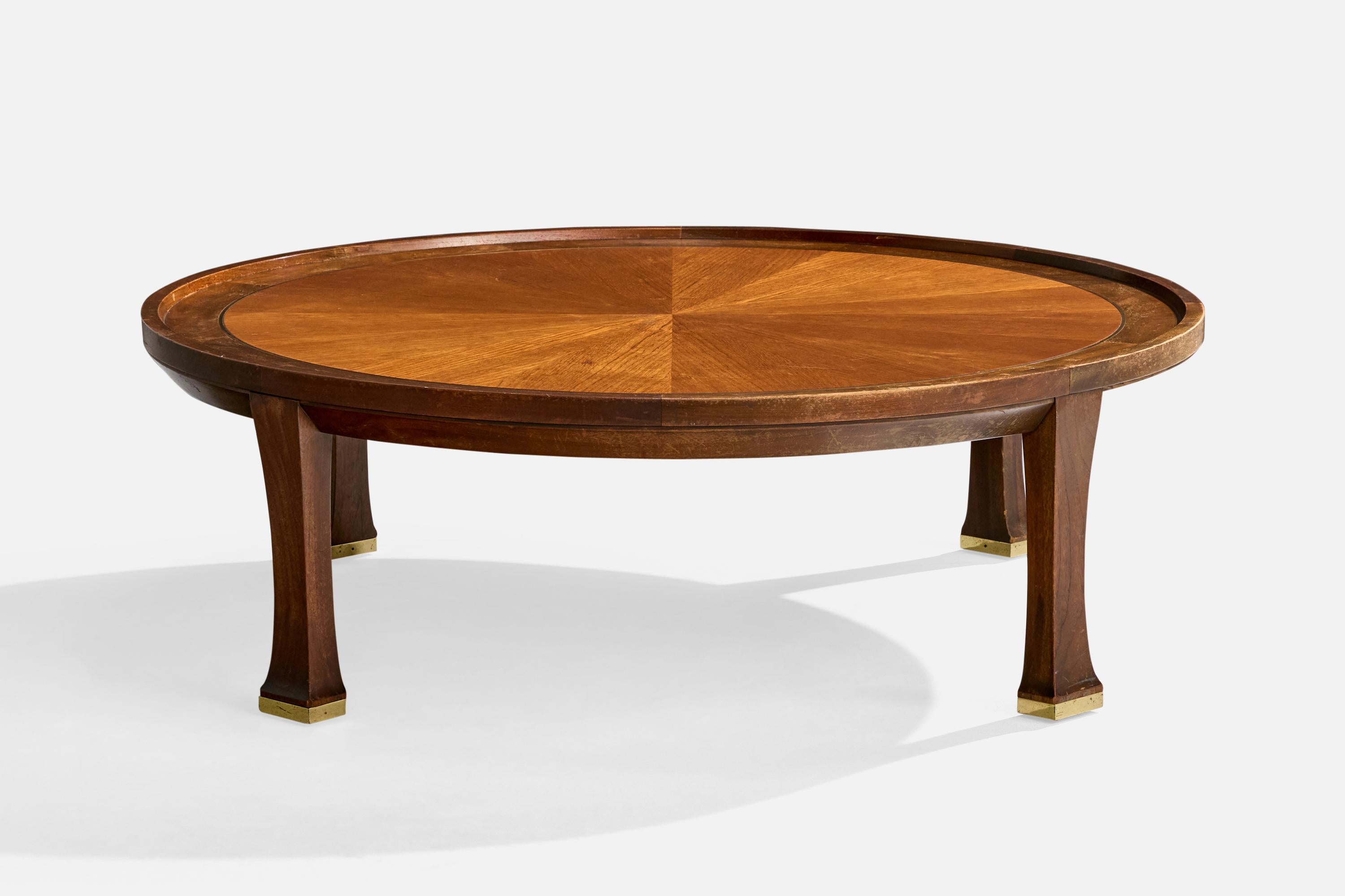 Mid-Century Modern Michael Taylor, Coffee Table, Walnut, Brass, USA, 1950s For Sale