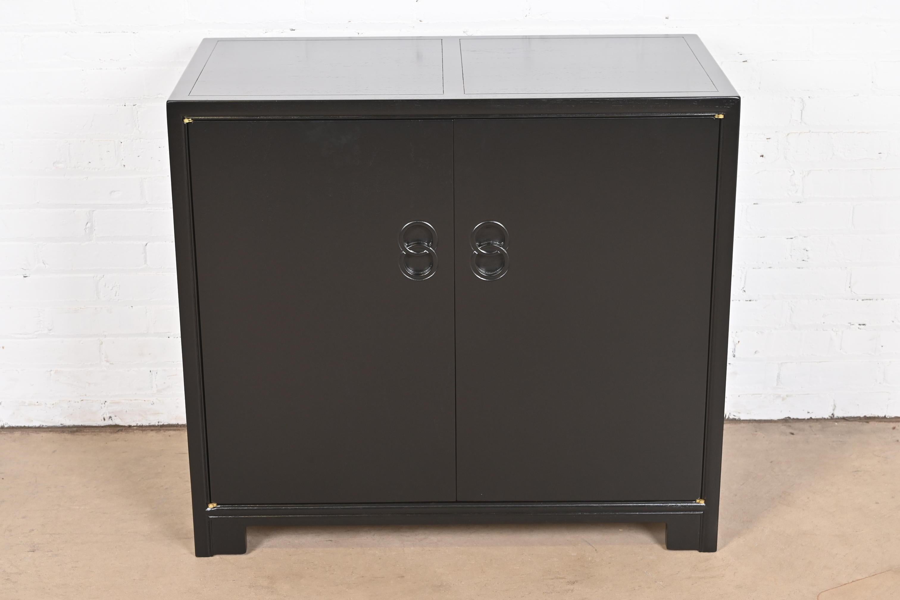 Mid-Century Modern Michael Taylor for Baker Black Lacquered Chest of Drawers, Newly Refinished For Sale