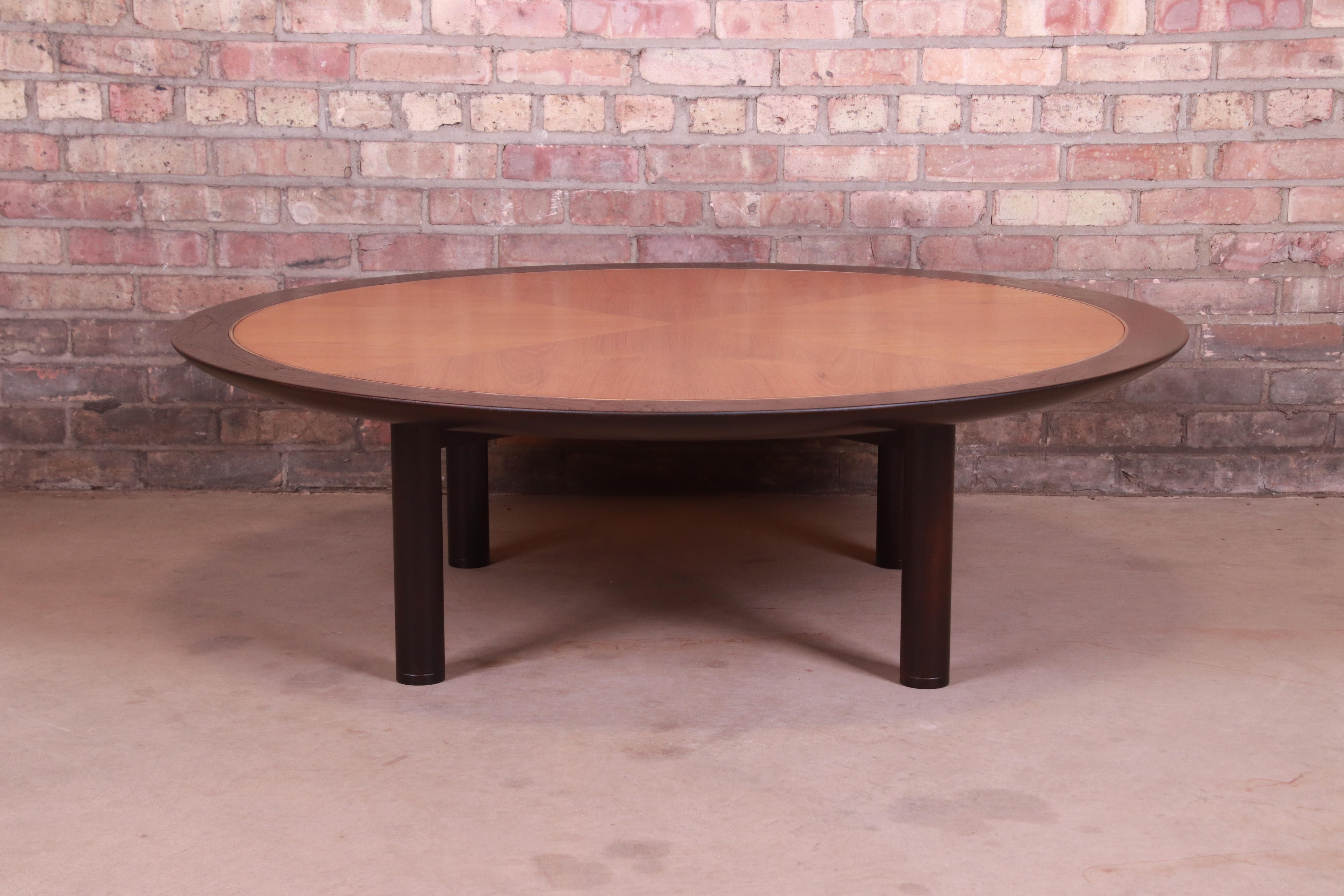 An exceptional Mid-Century Modern Hollywood Regency Chinoiserie coffee or cocktail table

By Michael Taylor for Baker Furniture 
