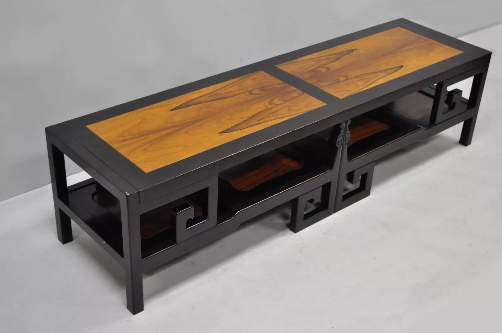 Michael Taylor pour Baker Chinoiserie Rosewood Greek Key table basse noire en vente 4