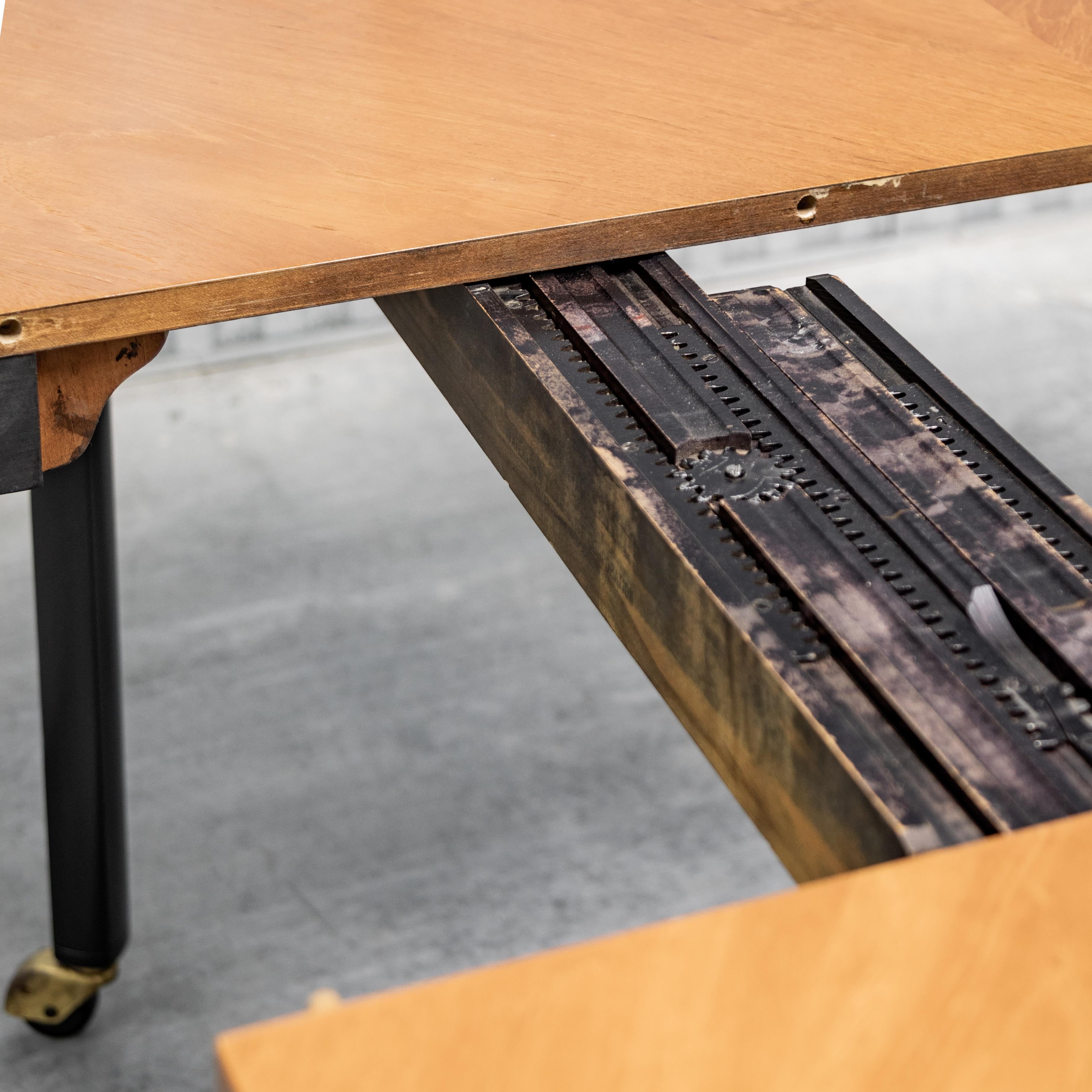 Michael Taylor for Baker  Elliptical Extension Dining Table For Sale 6