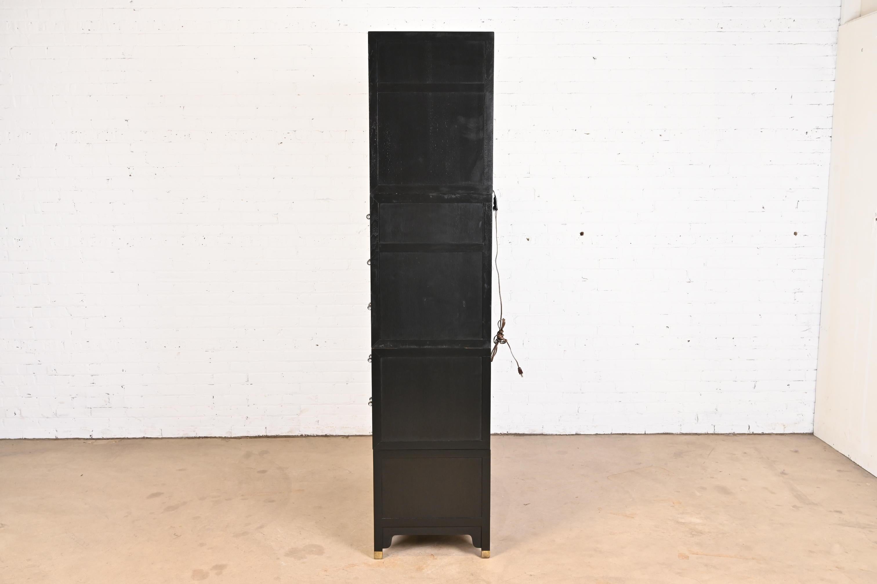 Michael Taylor for Baker Far East Black Lacquer and Gold Leaf Bar Cabinet, 1960s For Sale 6