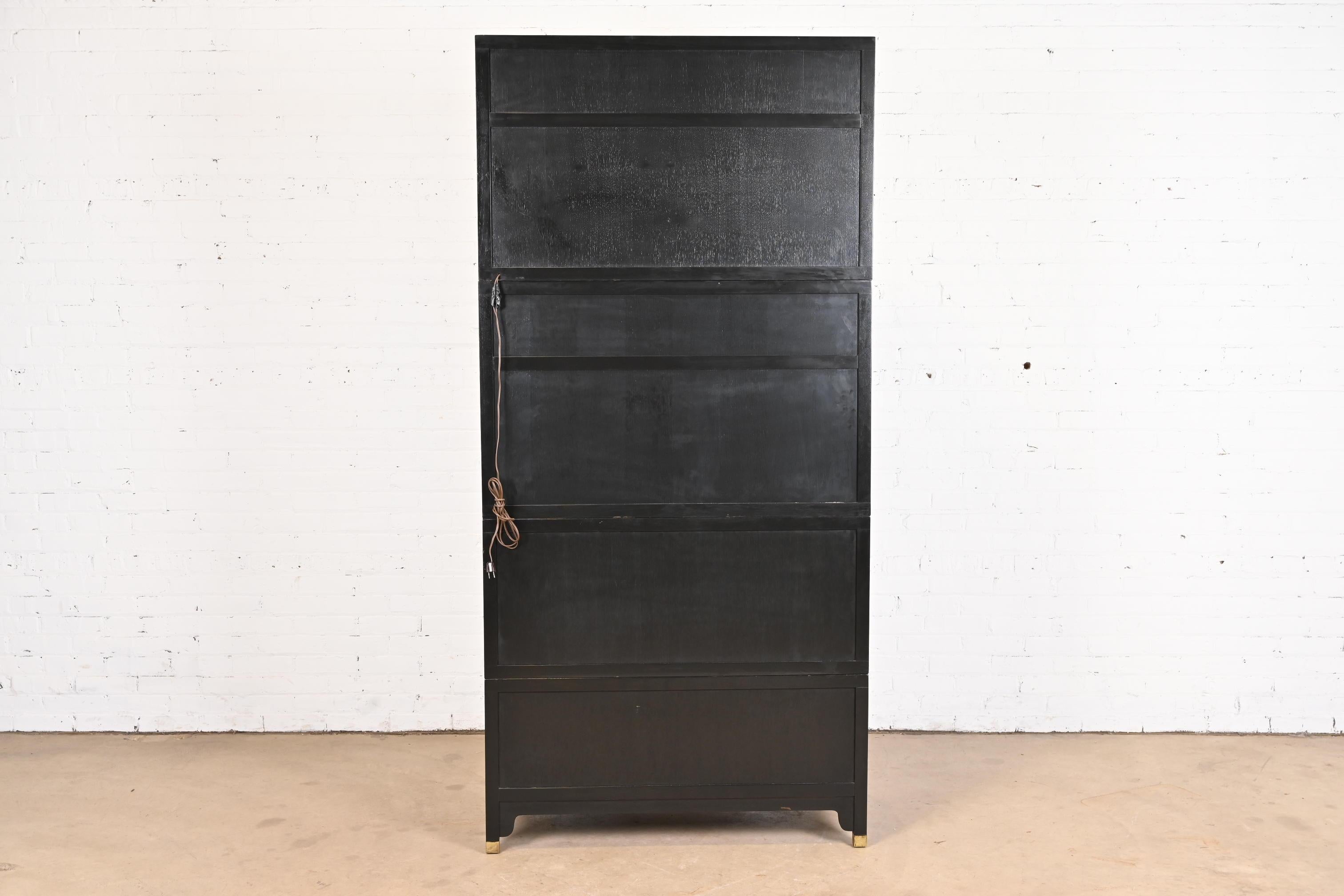 Michael Taylor for Baker Far East Black Lacquer and Gold Leaf Bar Cabinet, 1960s For Sale 7
