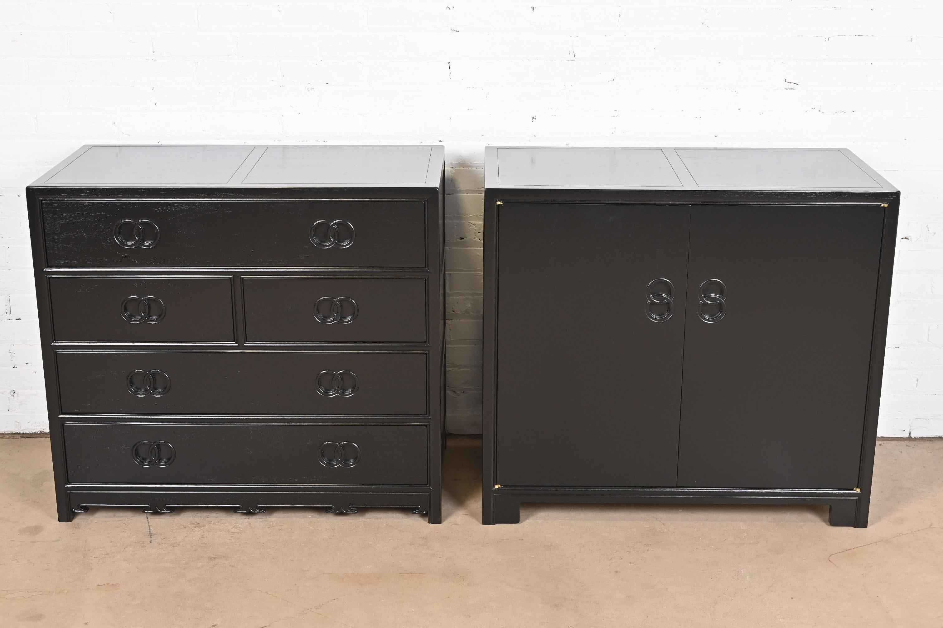 Mid-Century Modern Michael Taylor for Baker Far East Collection Black Lacquered Chests of Drawers For Sale