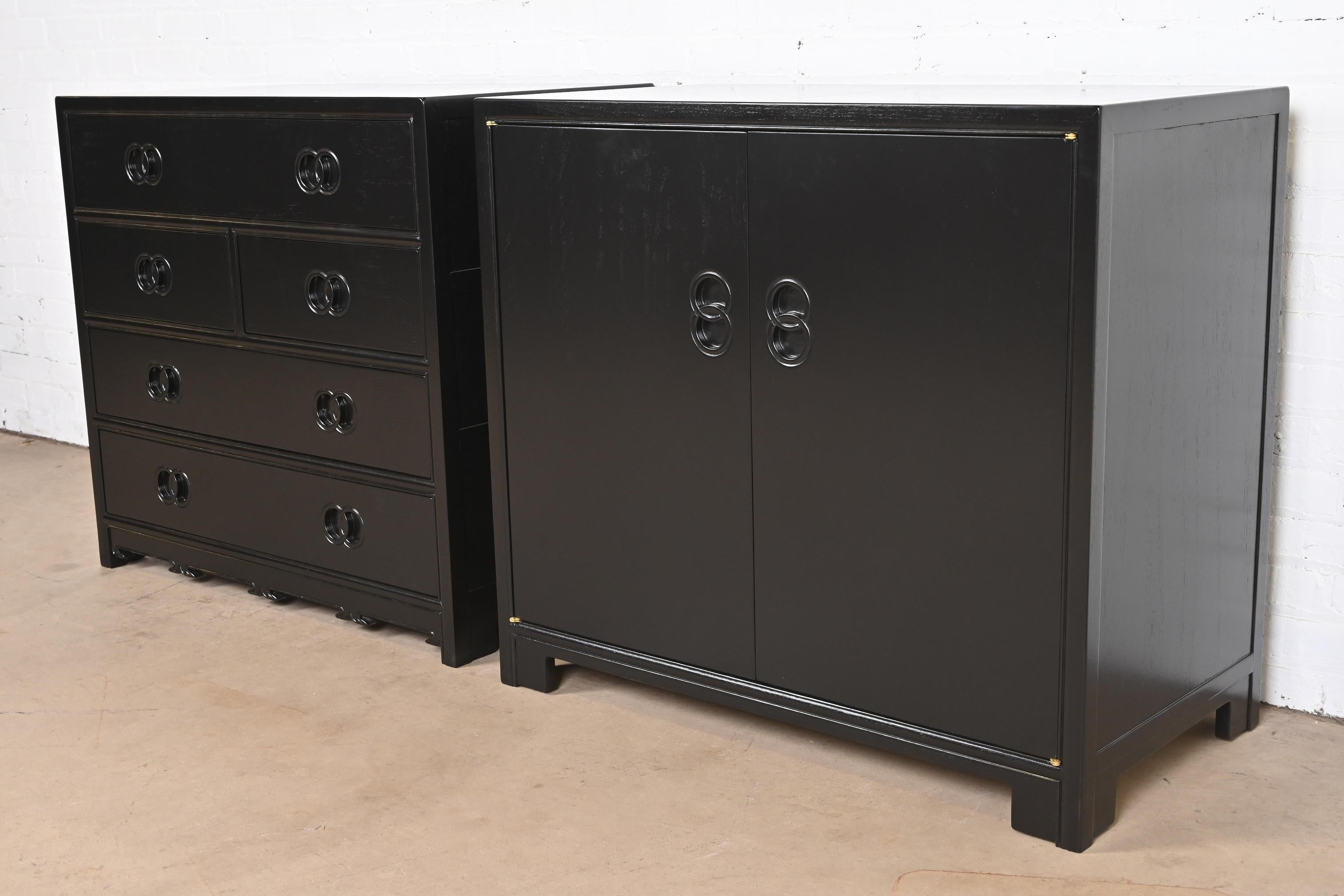 American Michael Taylor for Baker Far East Collection Black Lacquered Chests of Drawers For Sale
