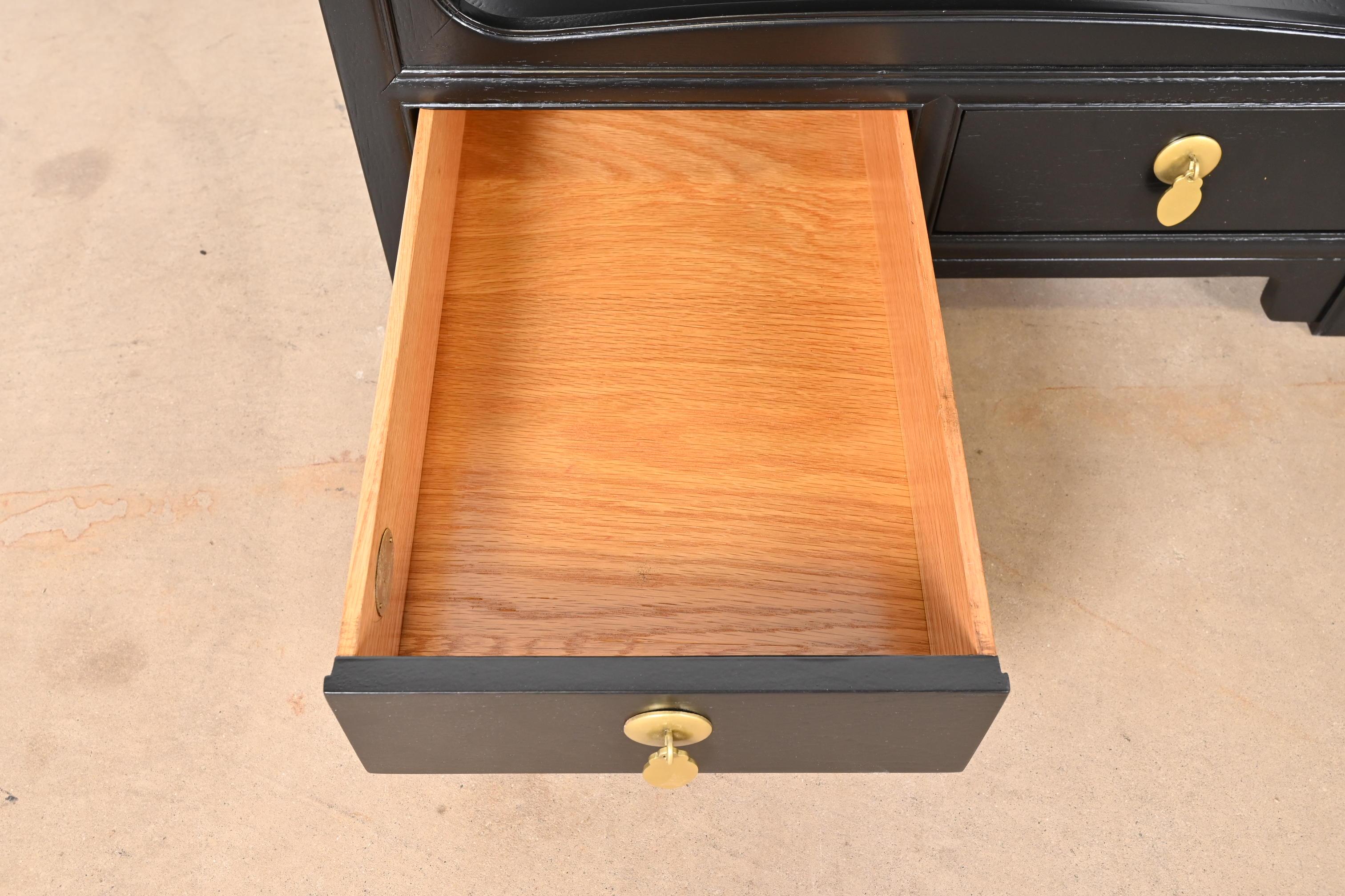 Michael Taylor for Baker Far East Collection Black Lacquered Nightstands For Sale 1