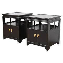Michael Taylor per Baker Far East Collection Comodini laccati in nero