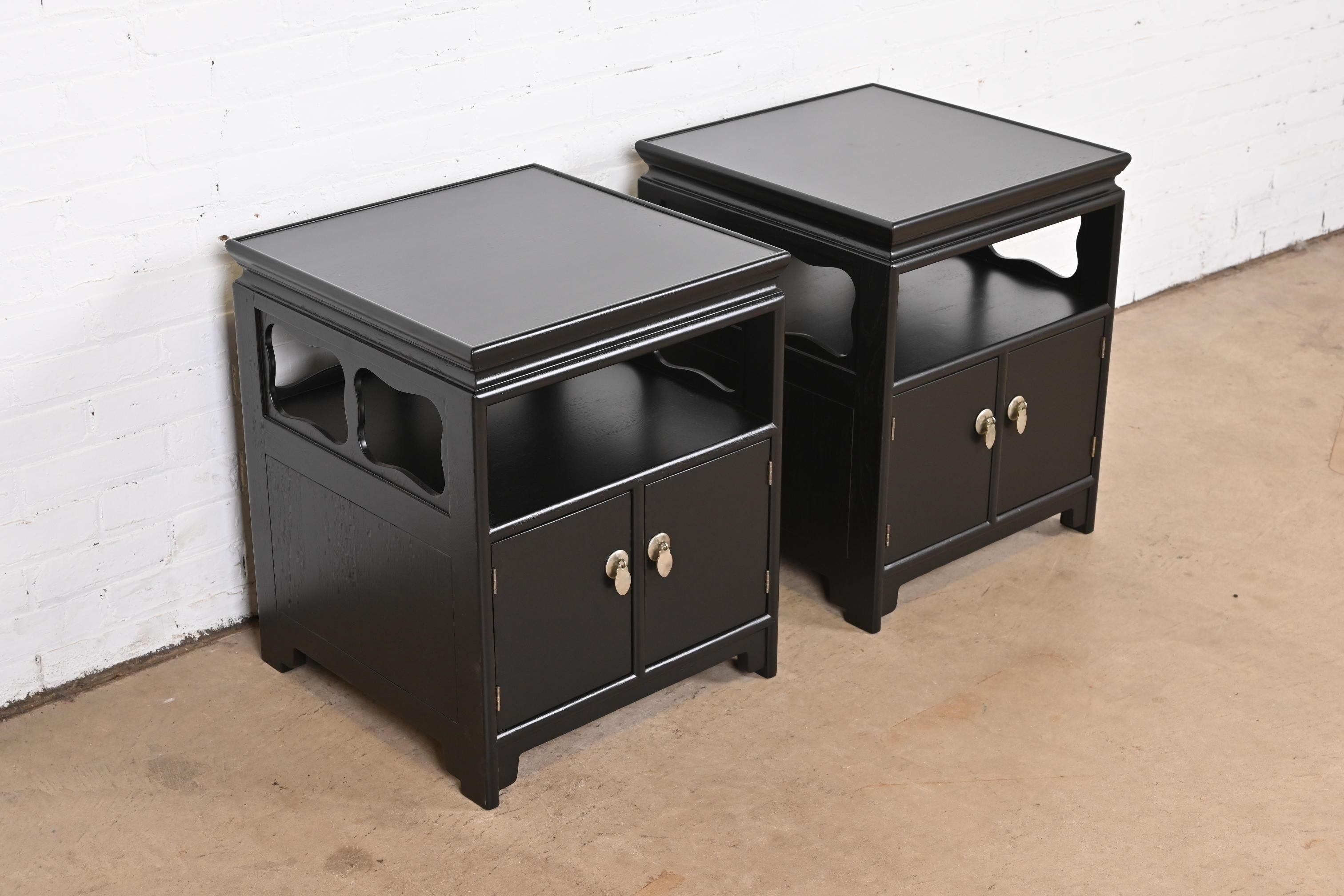 Michael Taylor for Baker Far East Collection Black Lacquered Nightstands, Pair In Good Condition In South Bend, IN