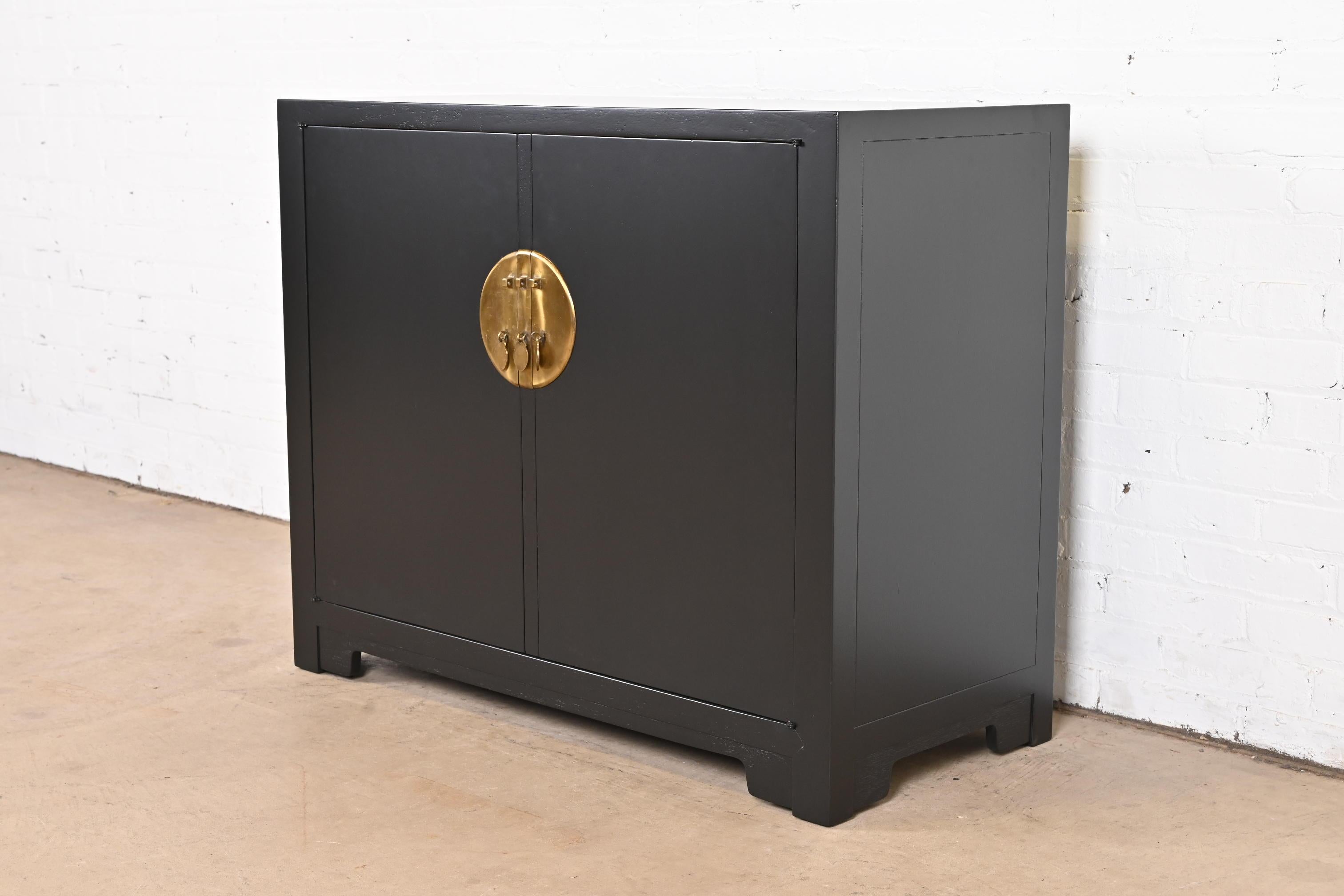 Mid-Century Modern Michael Taylor for Baker Furniture Black Lacquered Bar Cabinet, Newly Refinished For Sale