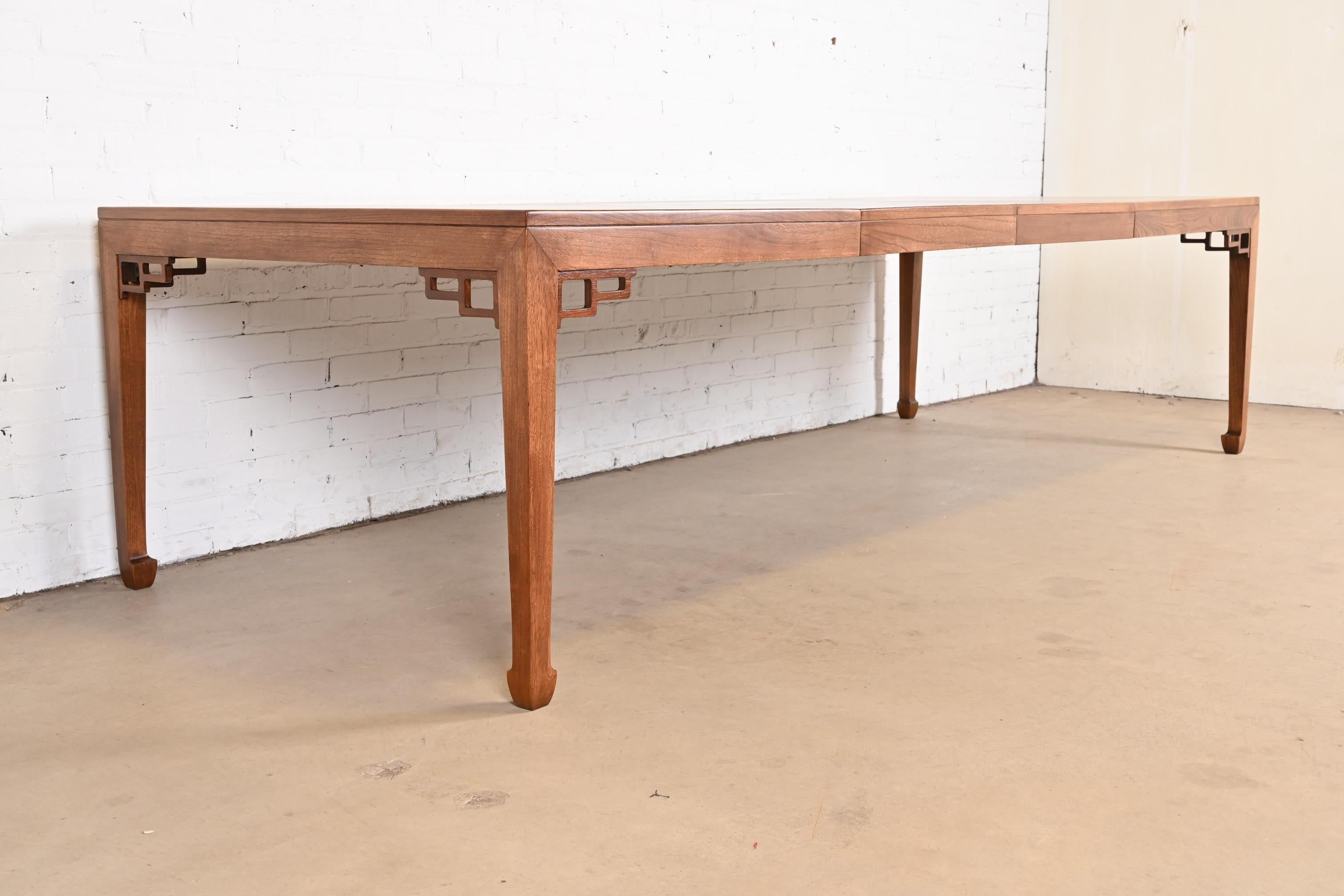 Mid-Century Modern Michael Taylor for Baker Furniture Burled Walnut Dining Table, Newly Refinished For Sale