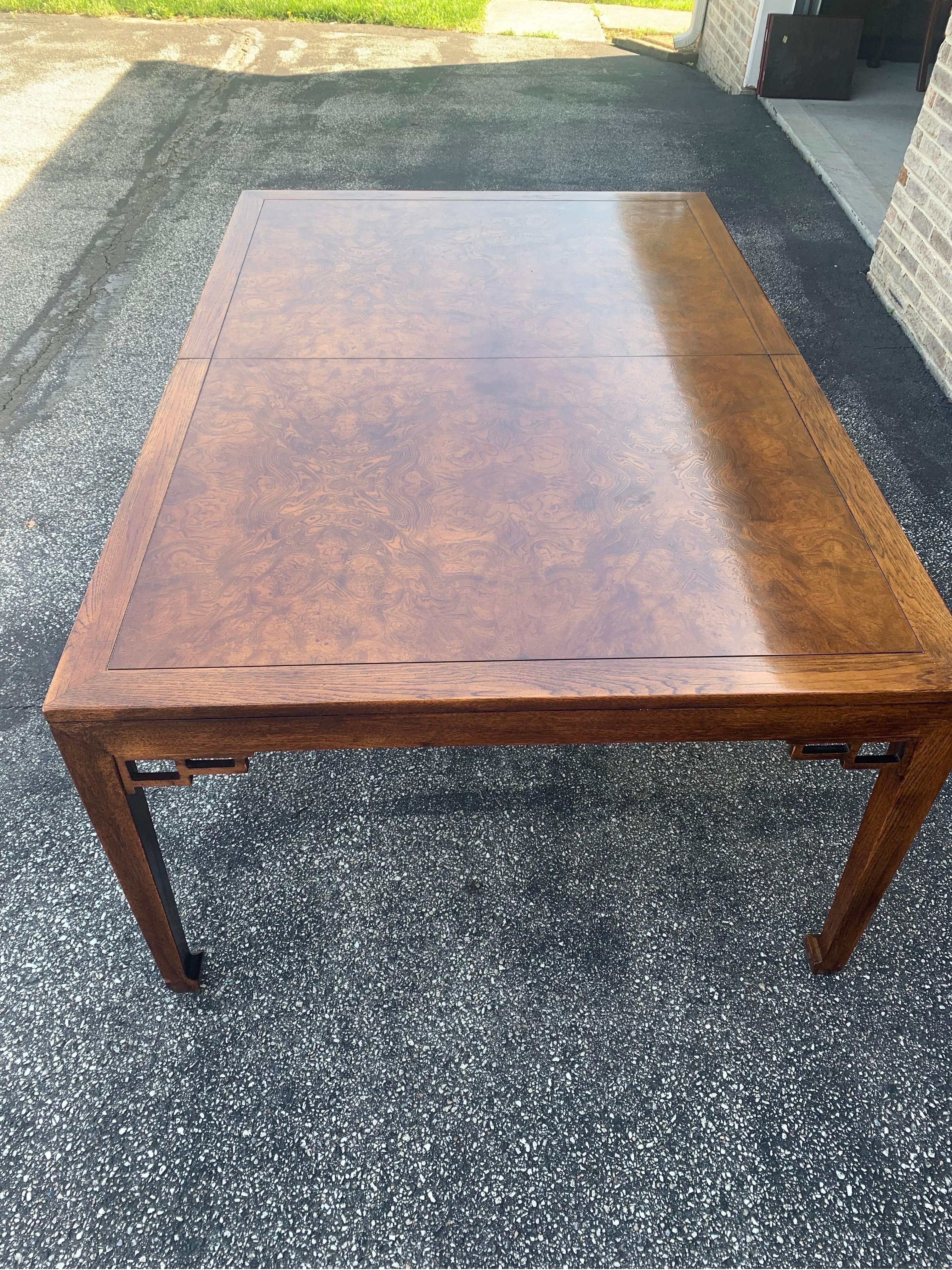 Michael Taylor for Baker Furniture Chinoiserie Burled Walnut Dining Table In Good Condition In Sparks Glencoe, MD