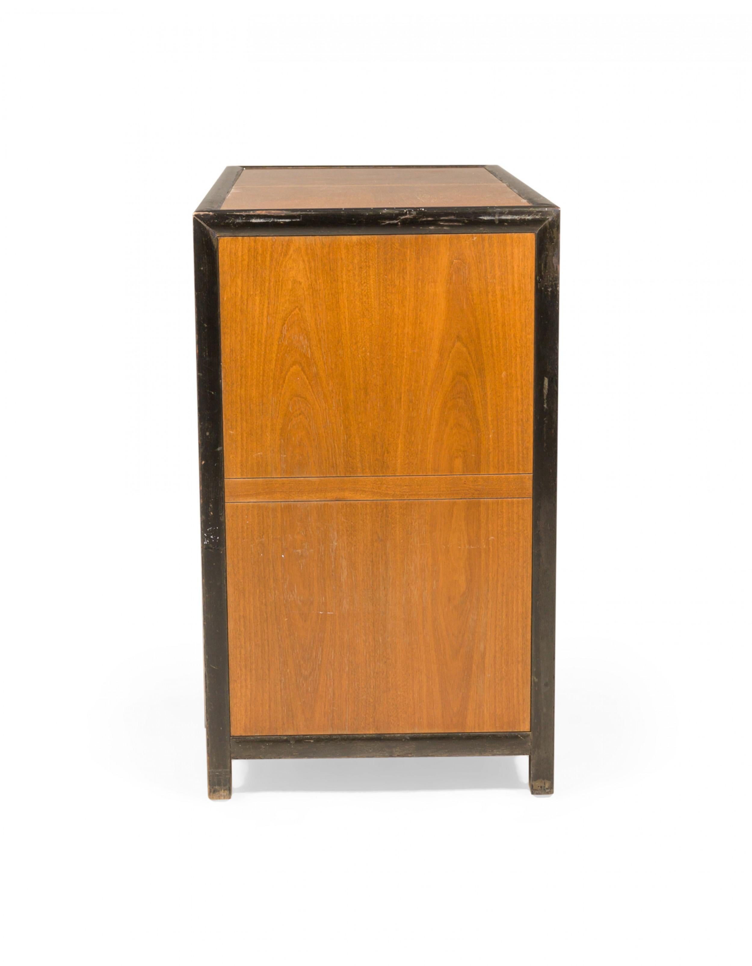 Mid-Century Modern Michael Taylor for Baker Furniture Co. 'New World Group' Four Drawer Commode For Sale