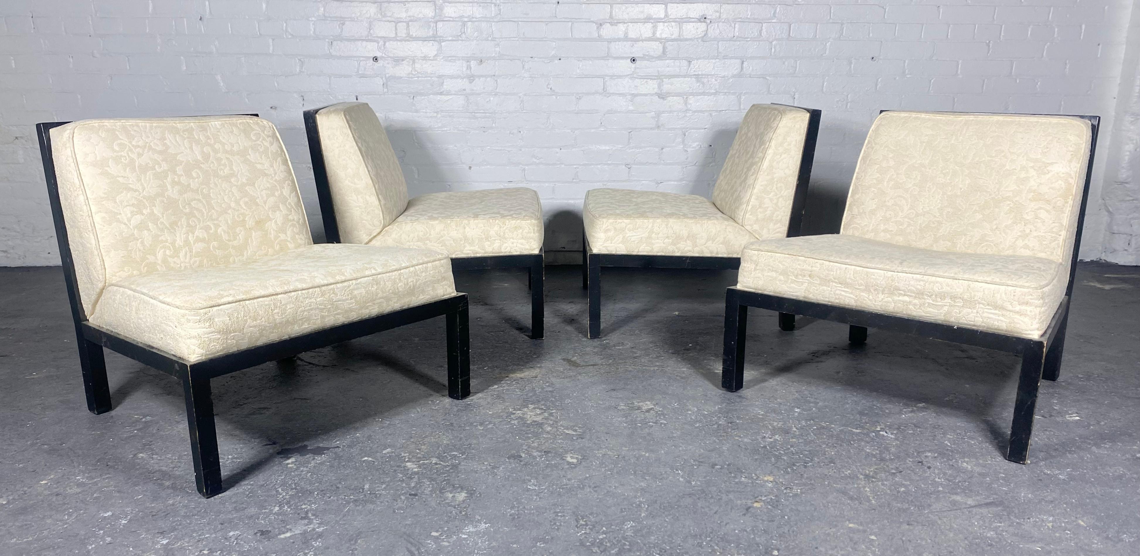  Michael Taylor pour Baker Furniture Co. Slipper Chairs, Classic Modern Designs Bon état - En vente à Buffalo, NY