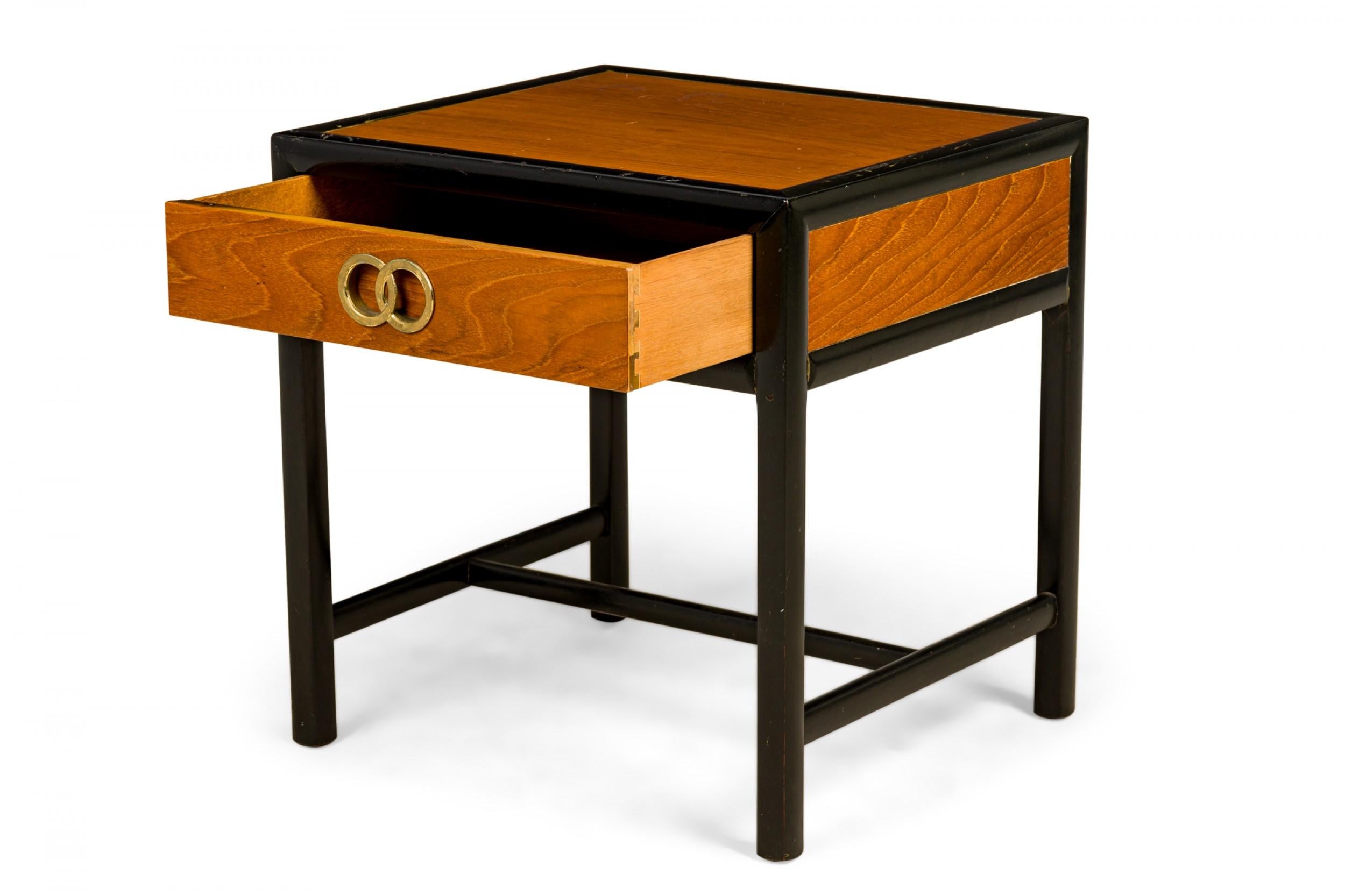Nachttisch/Bettsid, Michael Taylor für Baker Furniture Company, New World Design (20. Jahrhundert) im Angebot