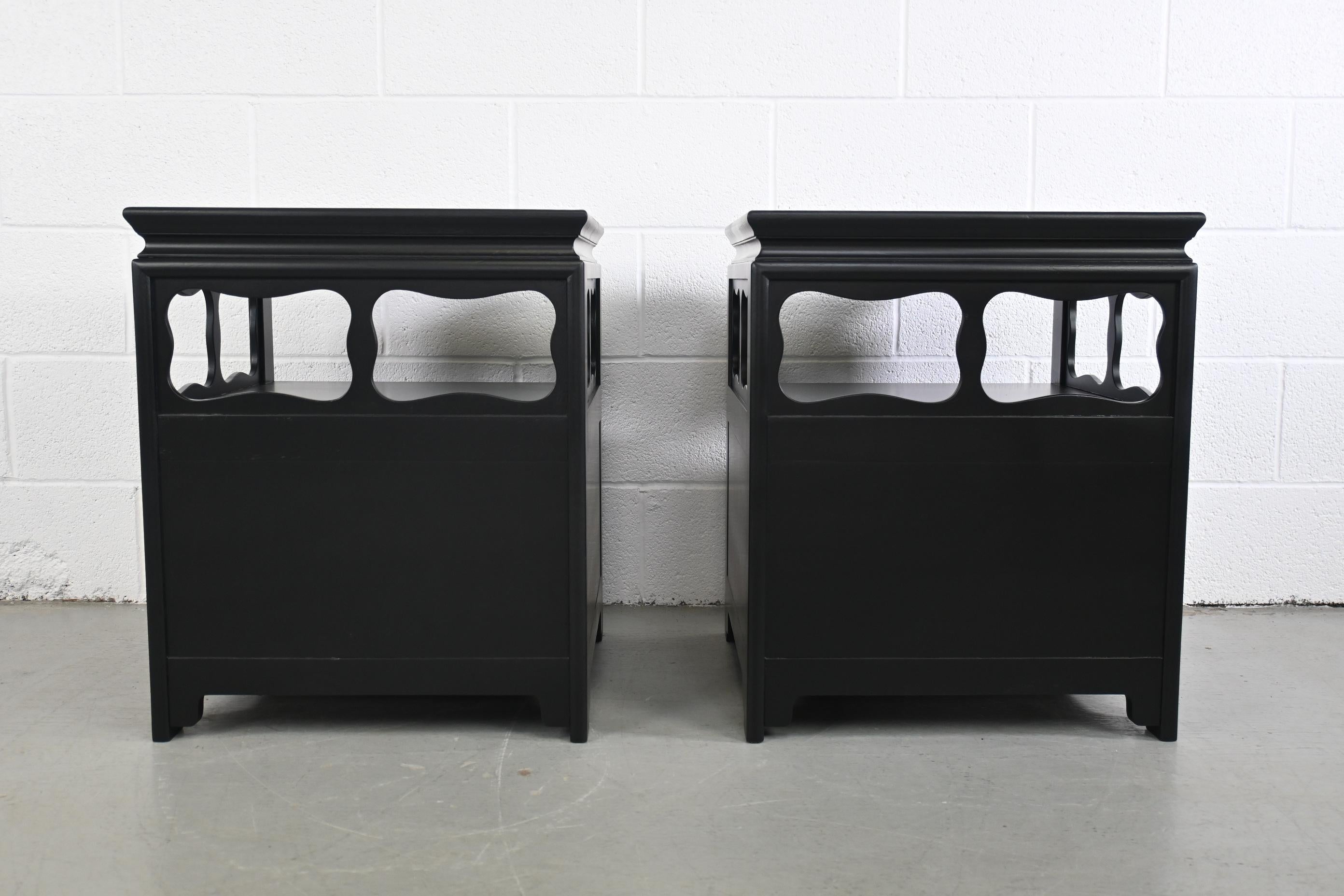 Michael Taylor for Baker Furniture Far East Black Lacquered Pair of Nightstands For Sale 4
