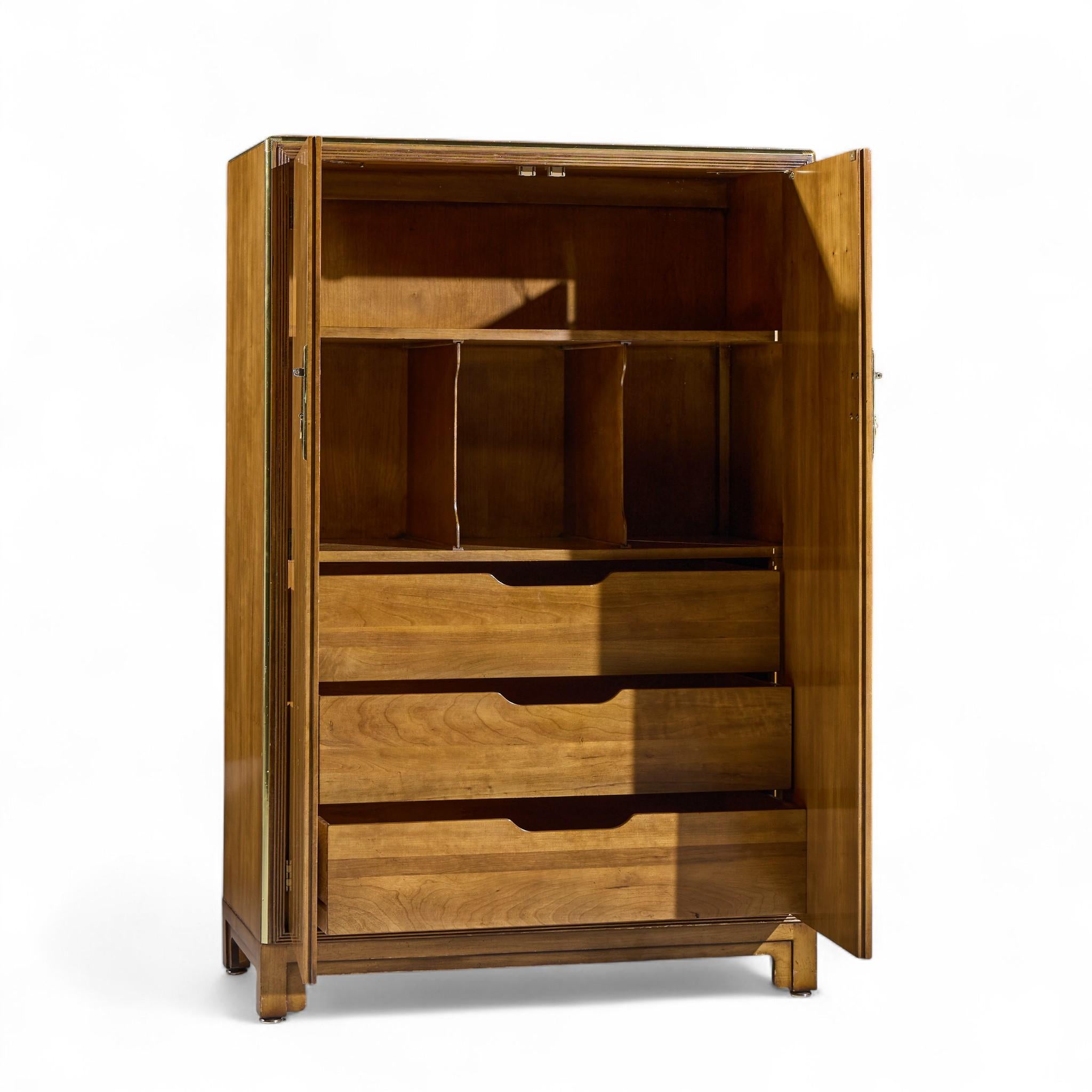 Michael Taylor für Baker Furniture Far East Collection Mid Century Armoire (20. Jahrhundert) im Angebot
