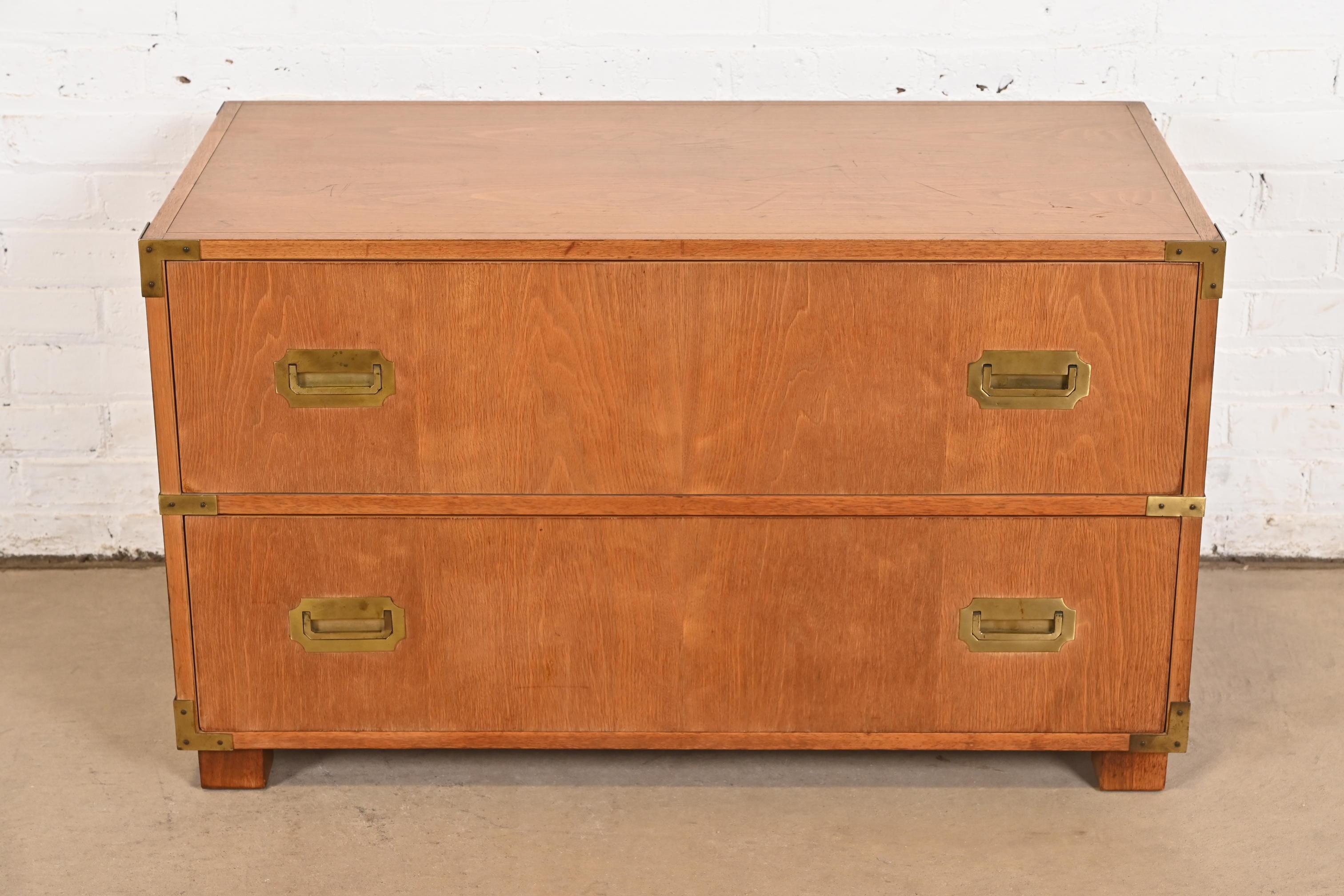 Michael Taylor for Baker Furniture Hollywood Regency Campaign Commode In Good Condition For Sale In South Bend, IN
