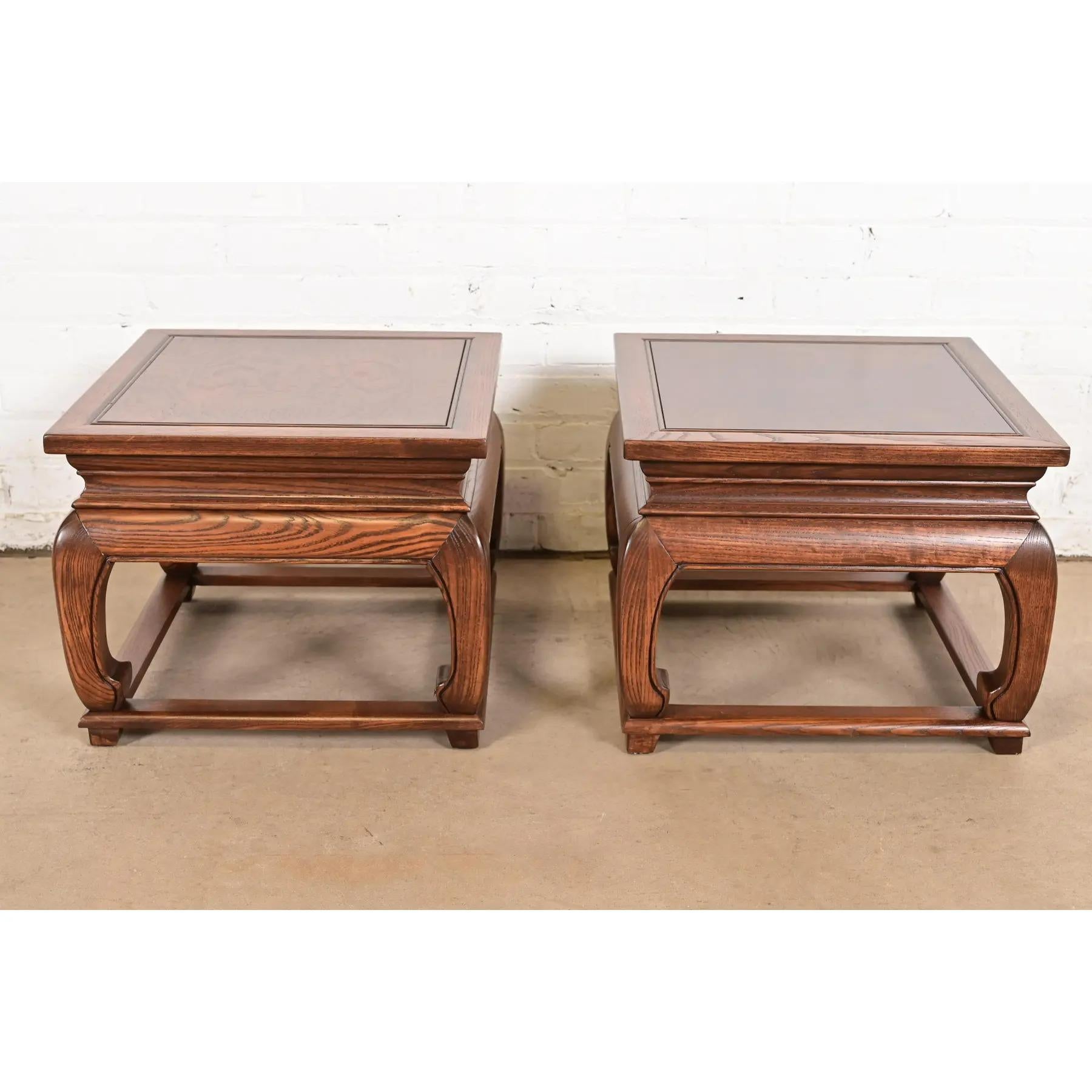 Américain Michael Taylor for Baker Furniture Tables d'appoint Chinoiserie Hollywood Regency en vente