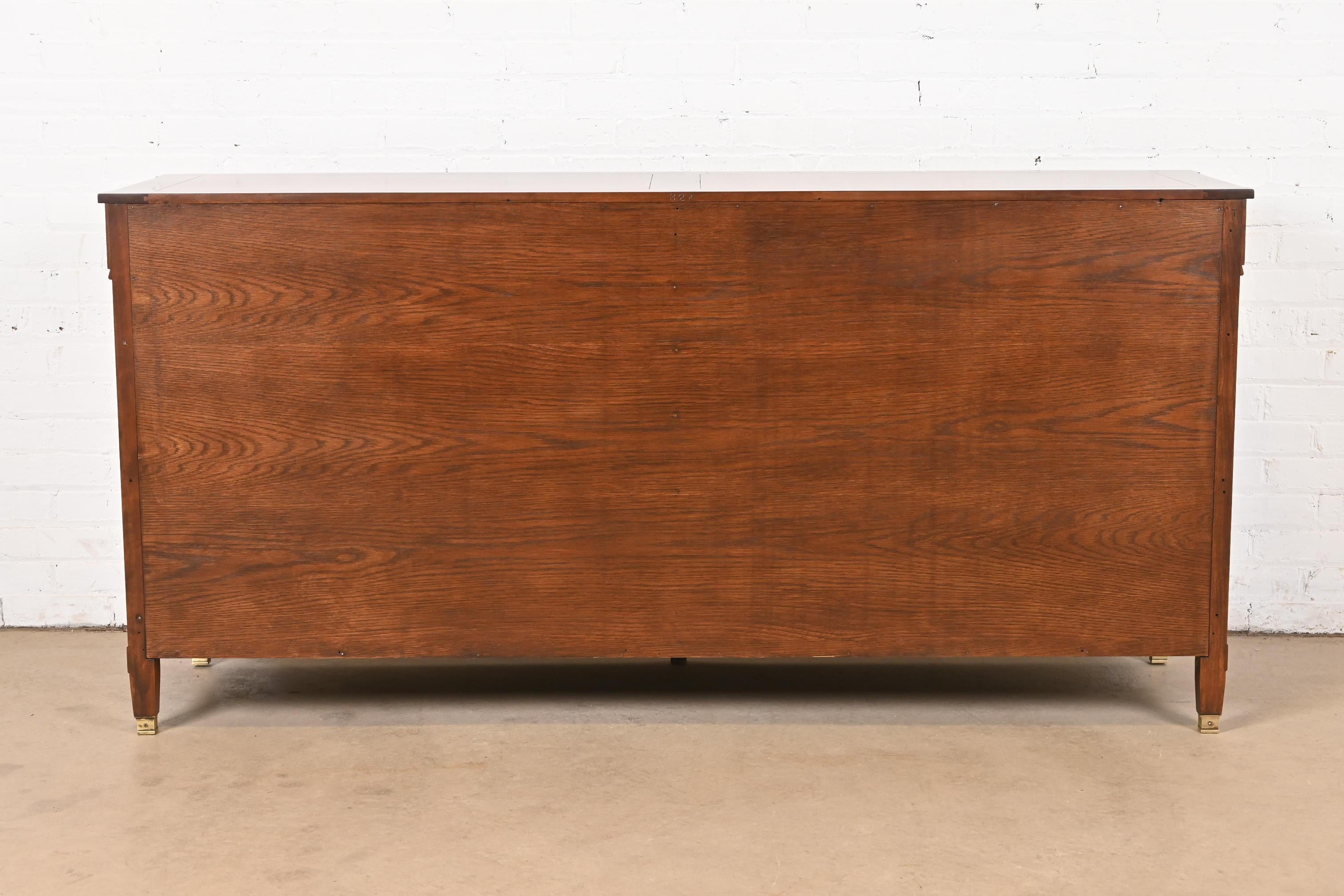 Buffet chinoiserie Hollywood Regency de Michael Taylor pour Baker Furniture en vente 5
