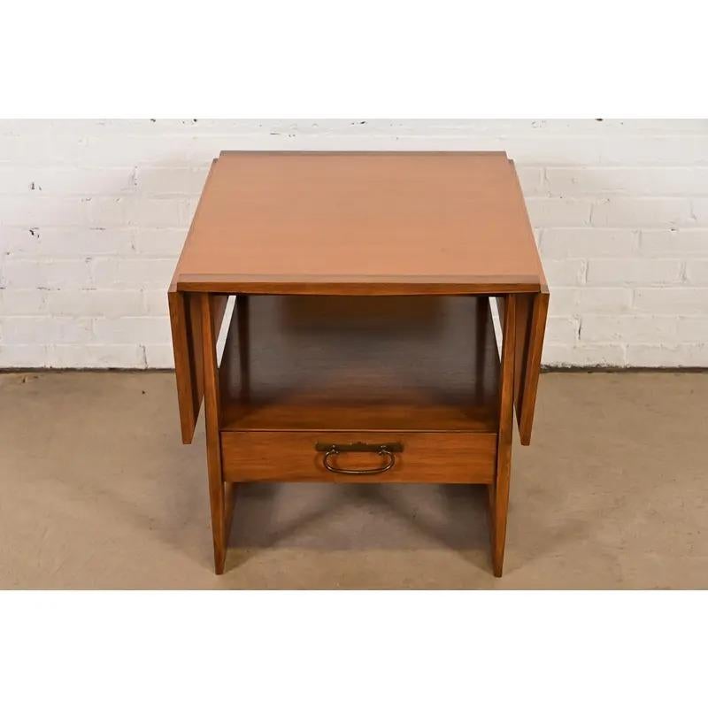 Américain Table d'appoint moderne du milieu du siècle, 1960, Michael Taylor for Baker Furniture en vente