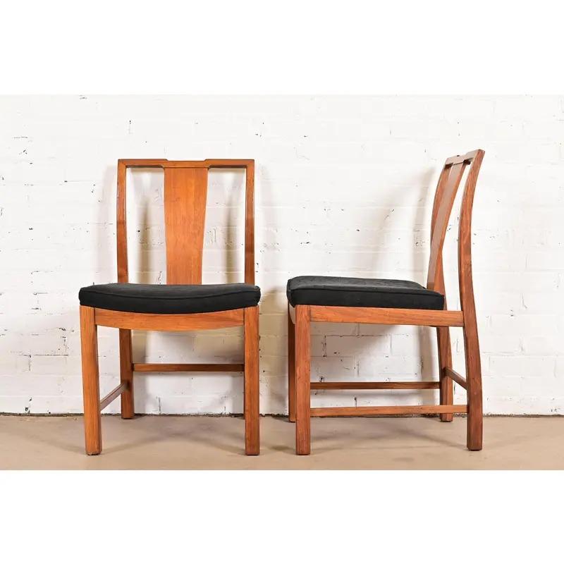 Michael Taylor per Baker Furniture Sedie da pranzo moderne del medio secolo, set di cinque sedie in vendita 4