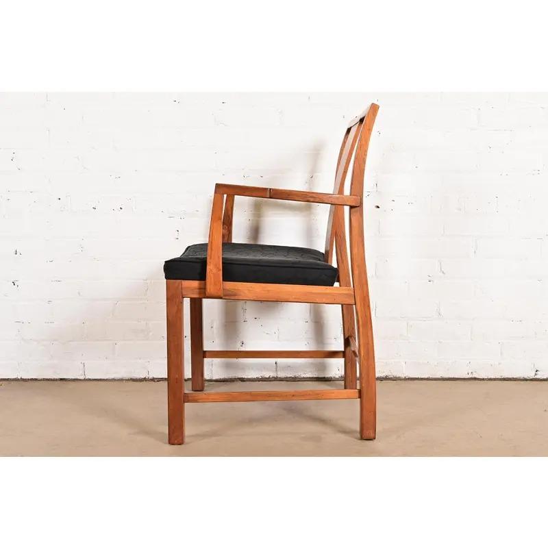 Michael Taylor per Baker Furniture Poltrona in noce moderna di metà secolo, anni '50 in vendita 2