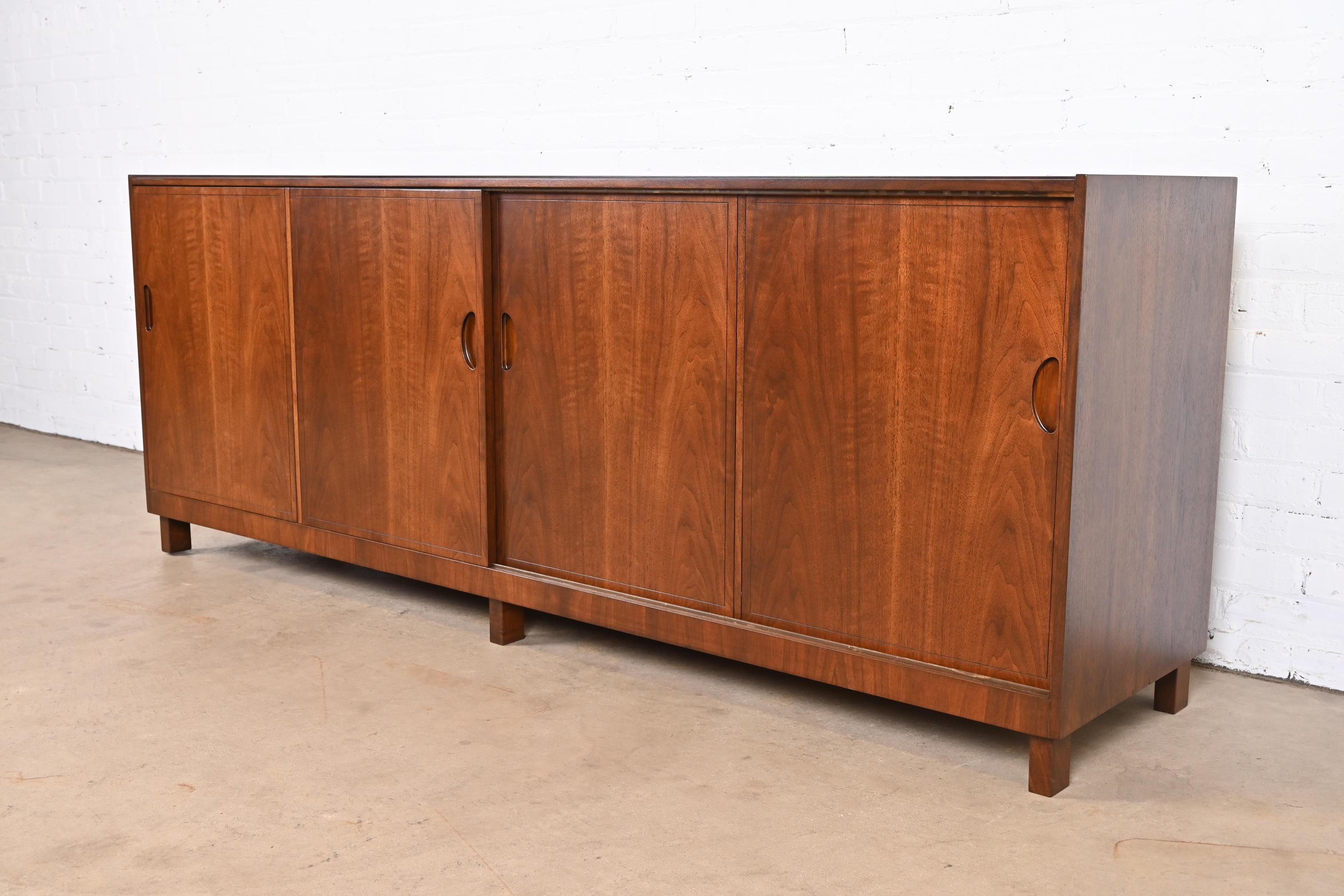 Mid-Century Modern Michael Taylor for Baker Furniture Walnut Credenza or Bar Cabinet, Refinished For Sale