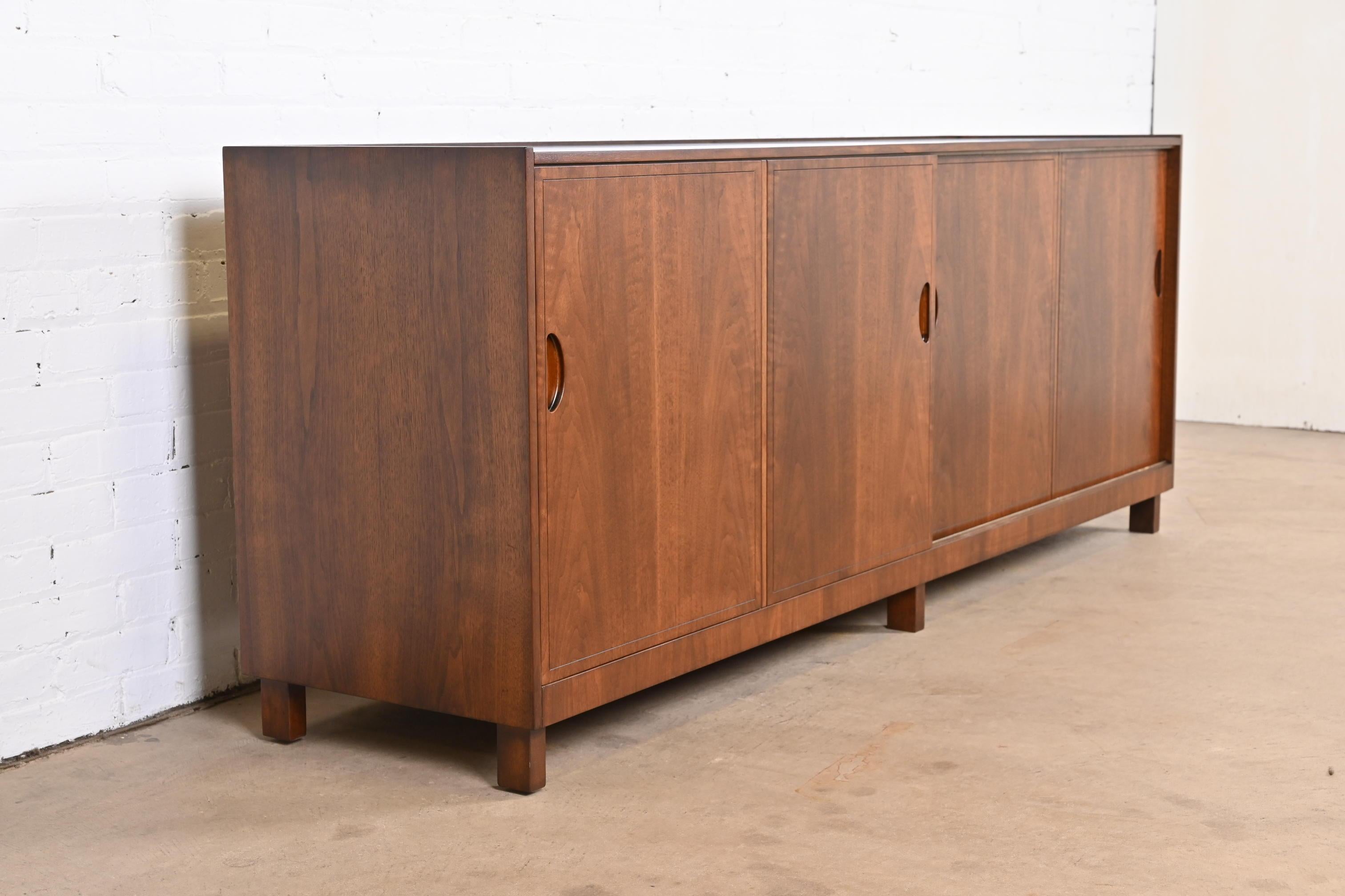 Michael Taylor for Baker Furniture Walnut Credenza or Bar Cabinet, Refinished In Good Condition For Sale In South Bend, IN