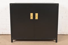 Michael Taylor per Baker, mobile bar Hollywood Regency, appena rifinito