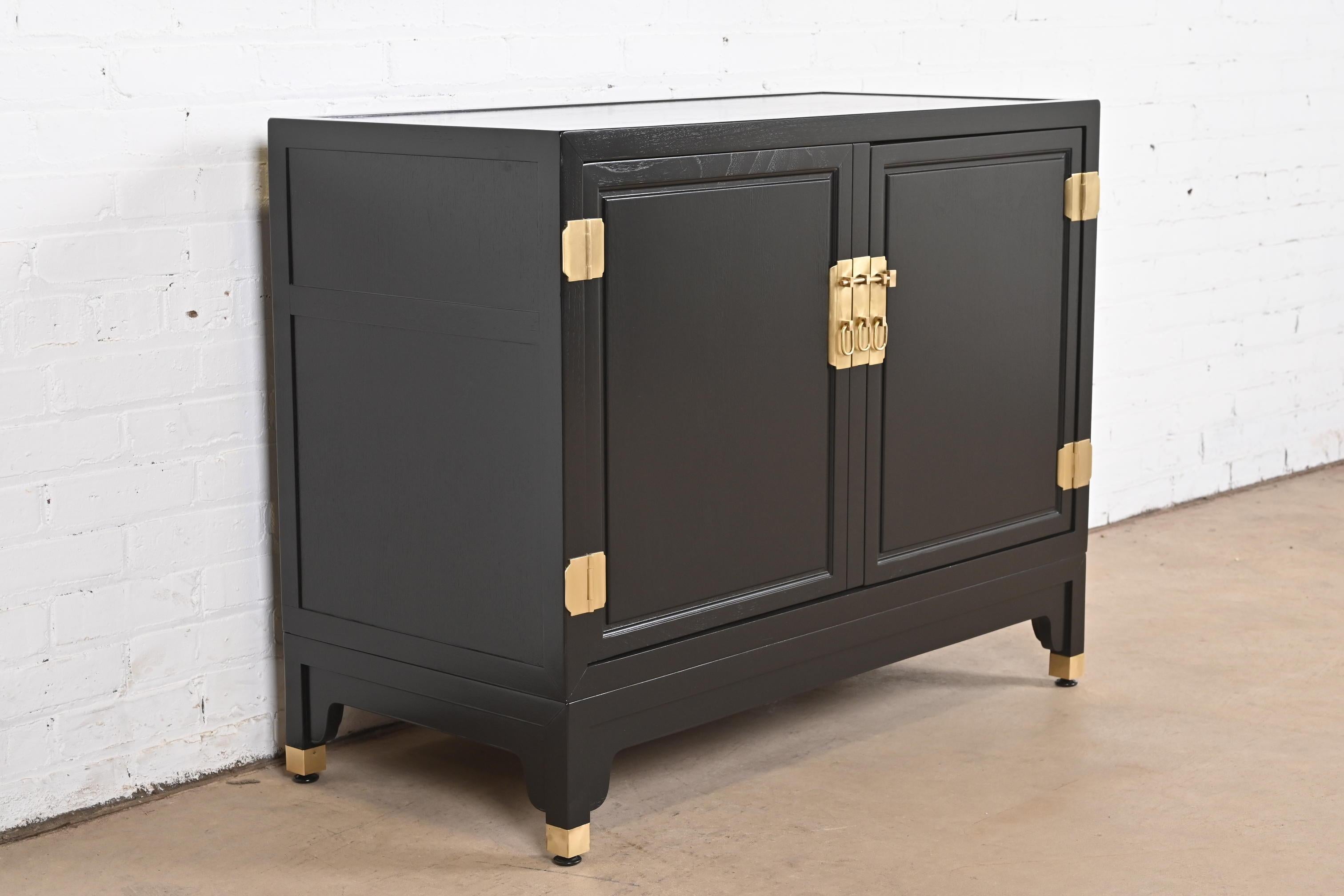 Mid-20th Century Michael Taylor for Baker Hollywood Regency Black Lacquered Bar Cabinet, Restored