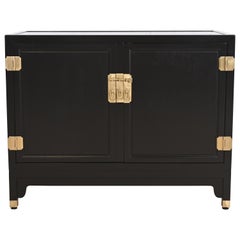 Cabinet de bar laqué noir Michael Taylor for Baker Hollywood Regency, restauré