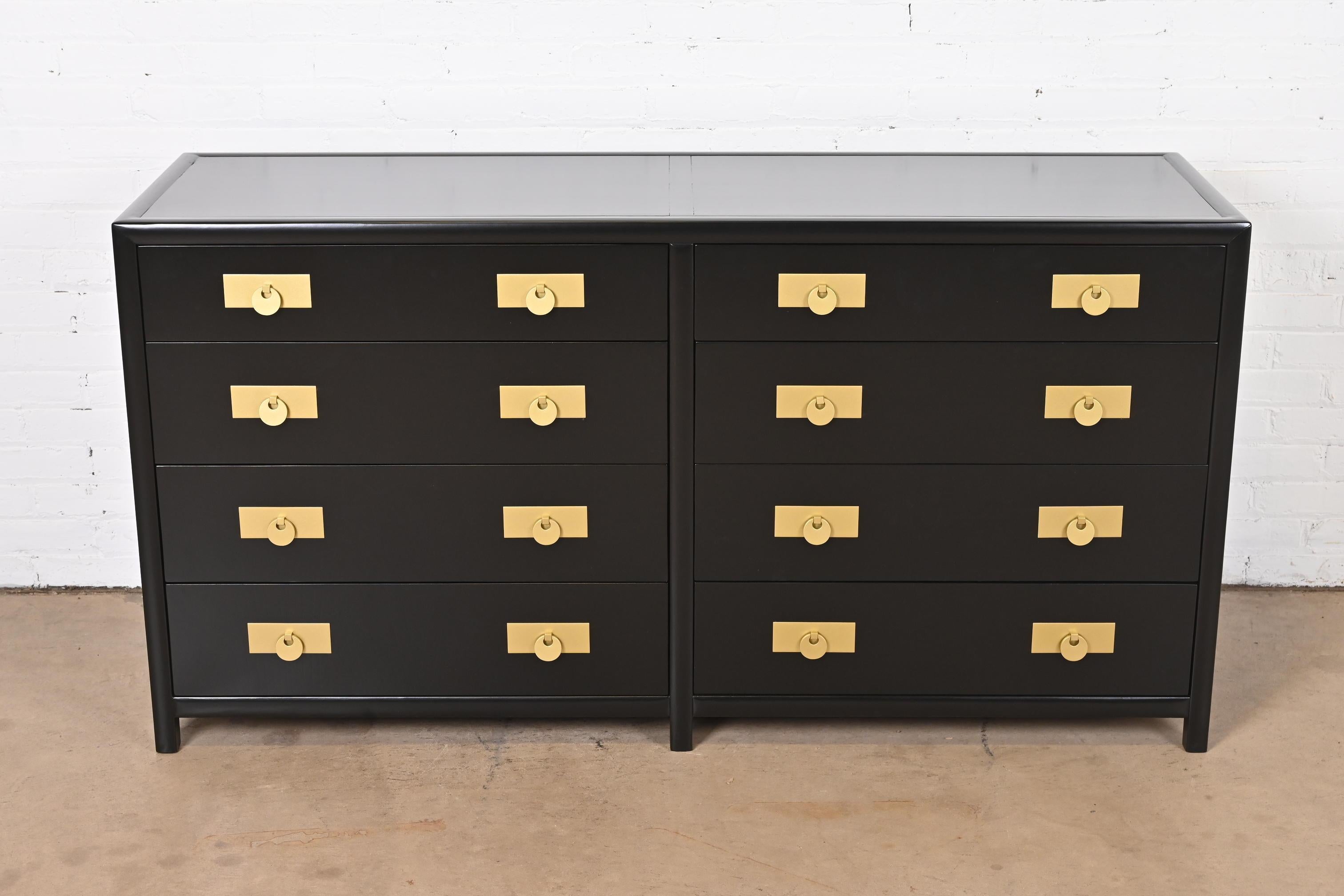 An exceptional Mid-Century Modern Hollywood Regency eight-drawer dresser or chest of drawers

By Michael Taylor for Baker Furniture, 