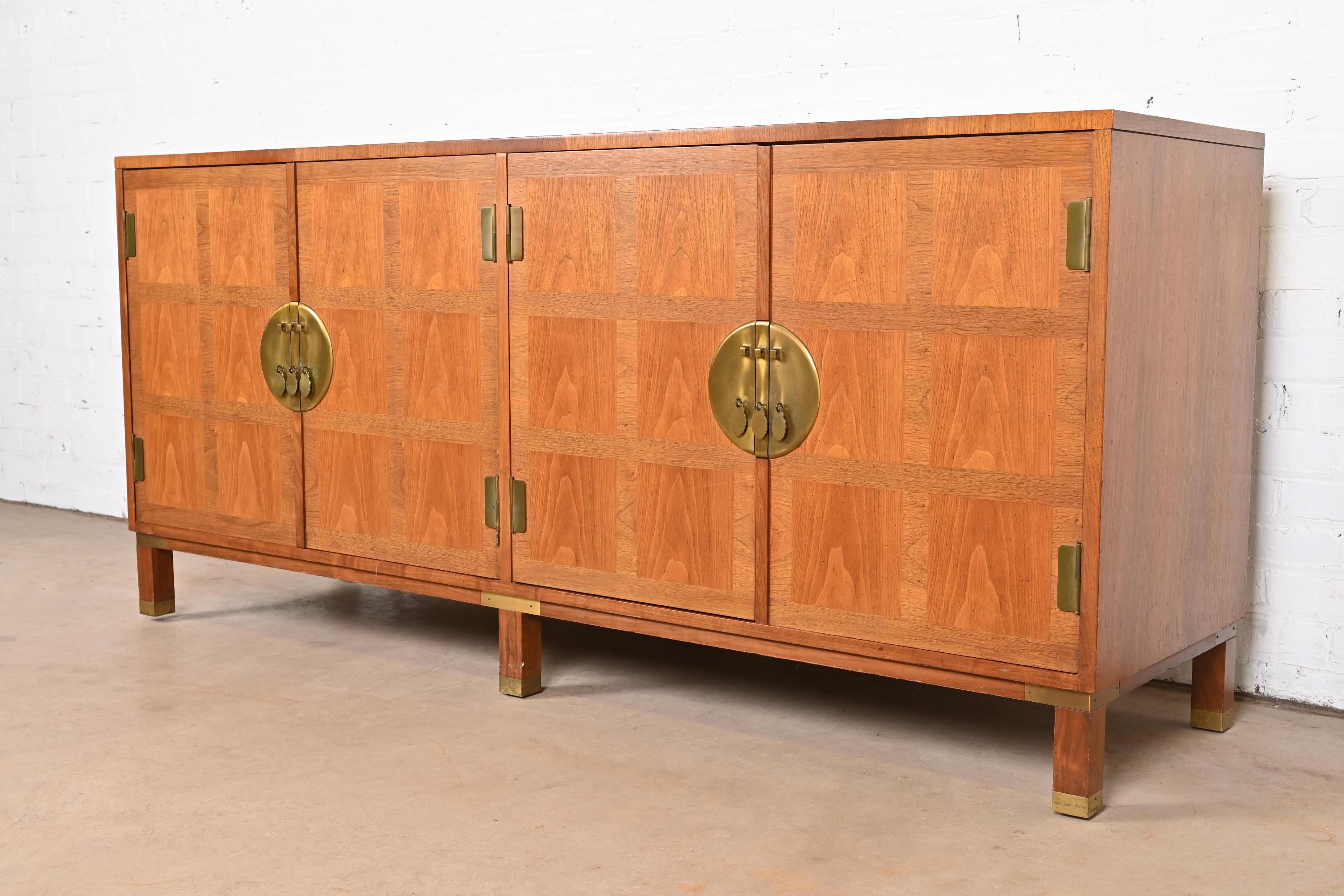 American Michael Taylor for Baker Hollywood Regency Chinoiserie Walnut Sideboard Credenza