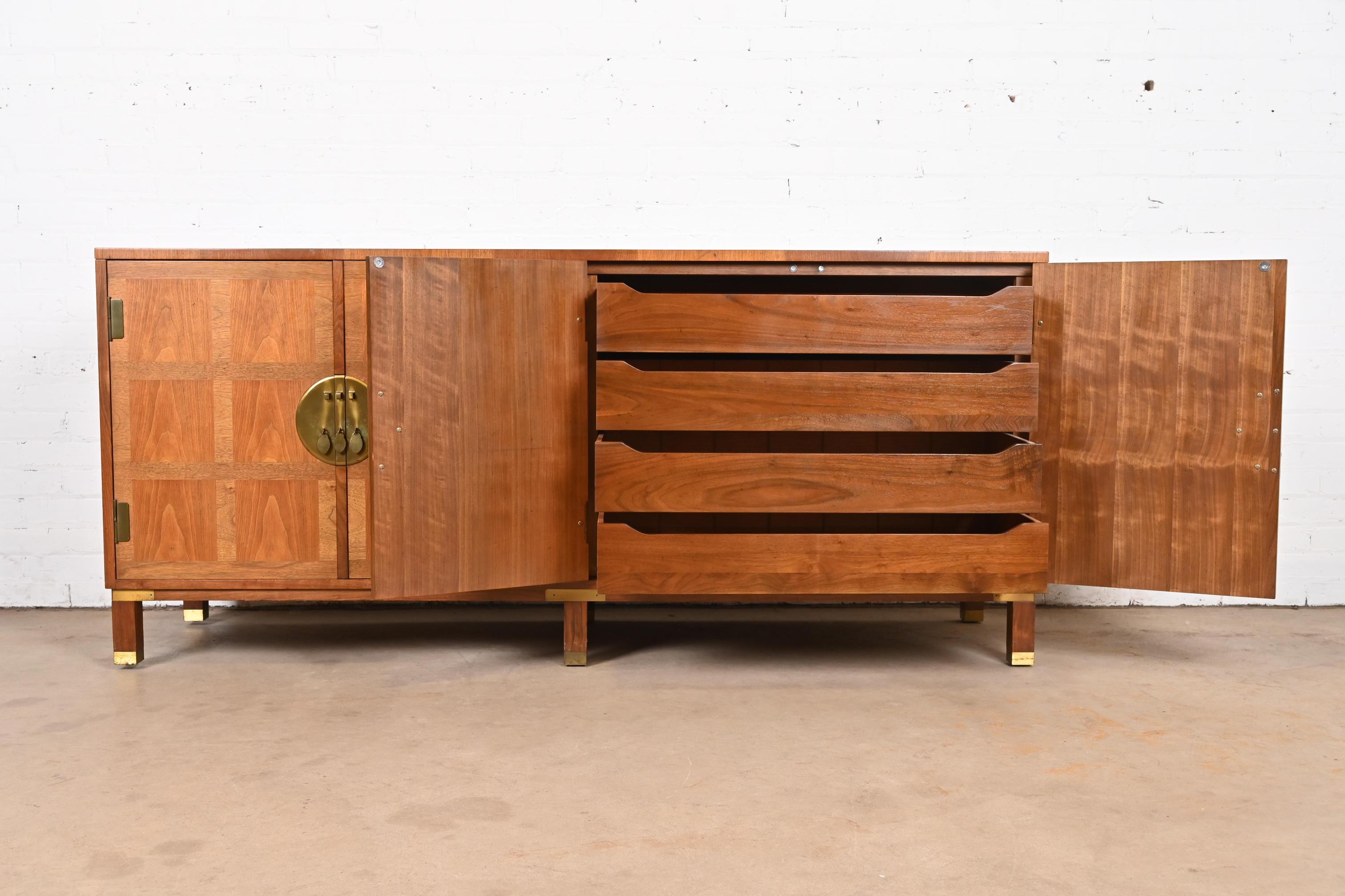 Michael Taylor for Baker Hollywood Regency Chinoiserie Walnut Sideboard Credenza 2