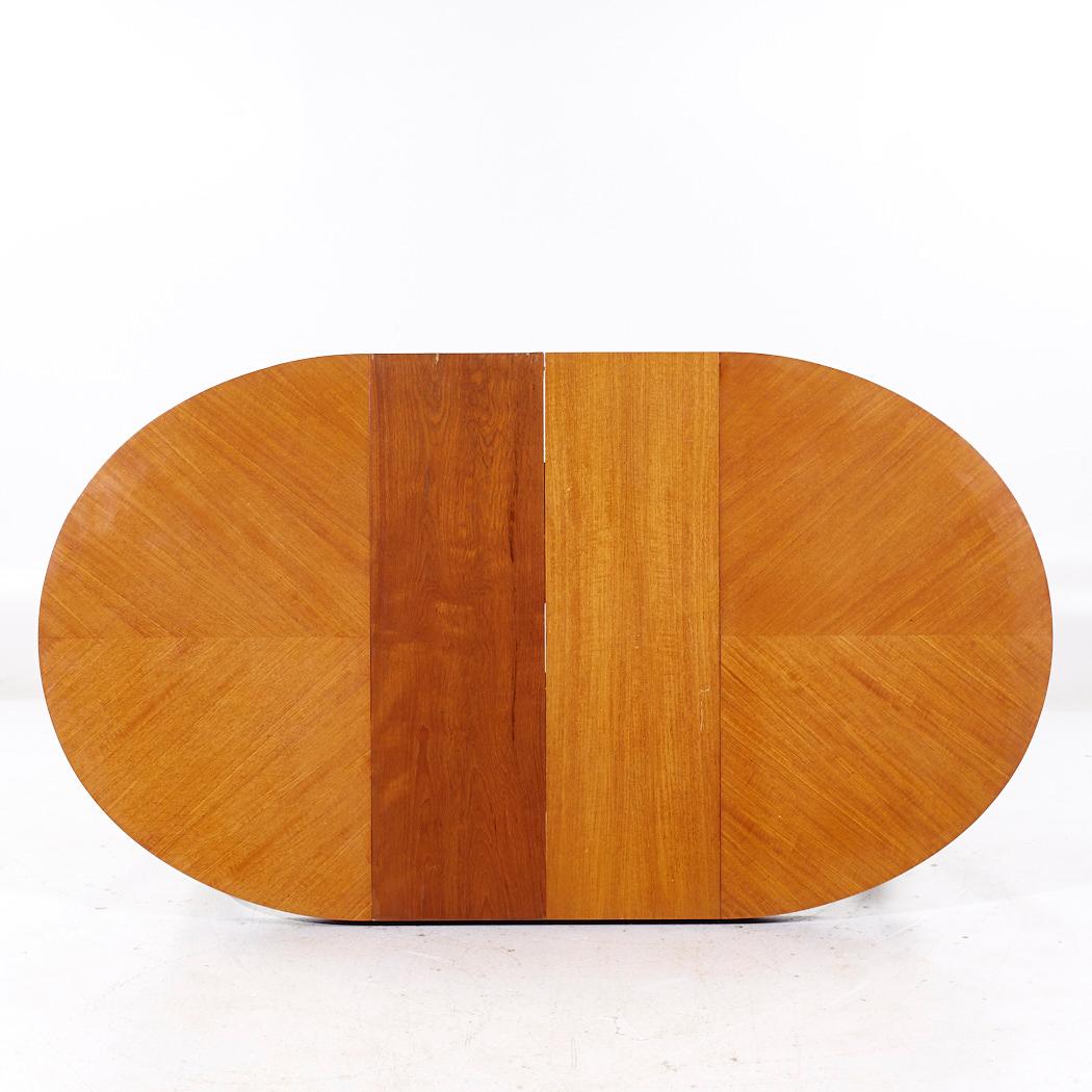 Michael Taylor for Baker Mid Century Table de salle à manger extensible avec 2 abattants en vente 5
