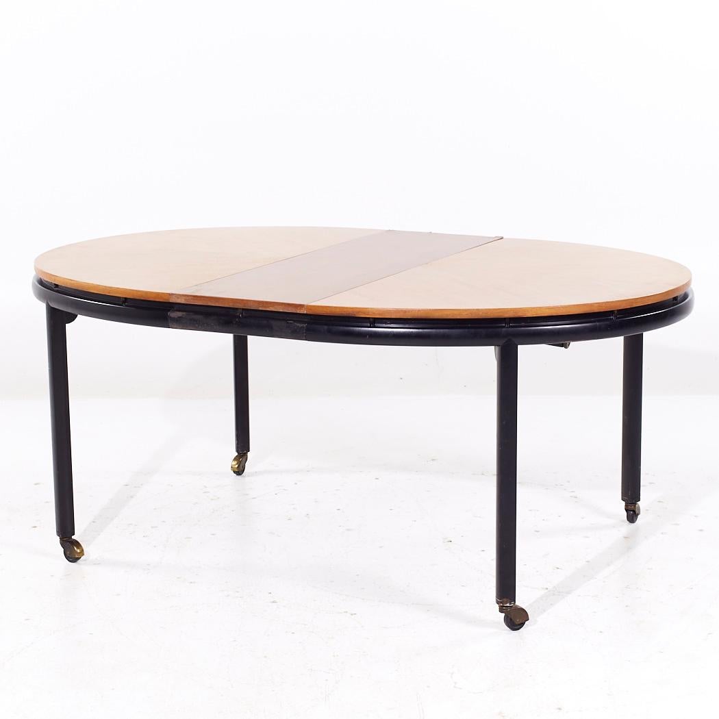 Michael Taylor for Baker Mid Century Table de salle à manger extensible avec 2 abattants en vente 1