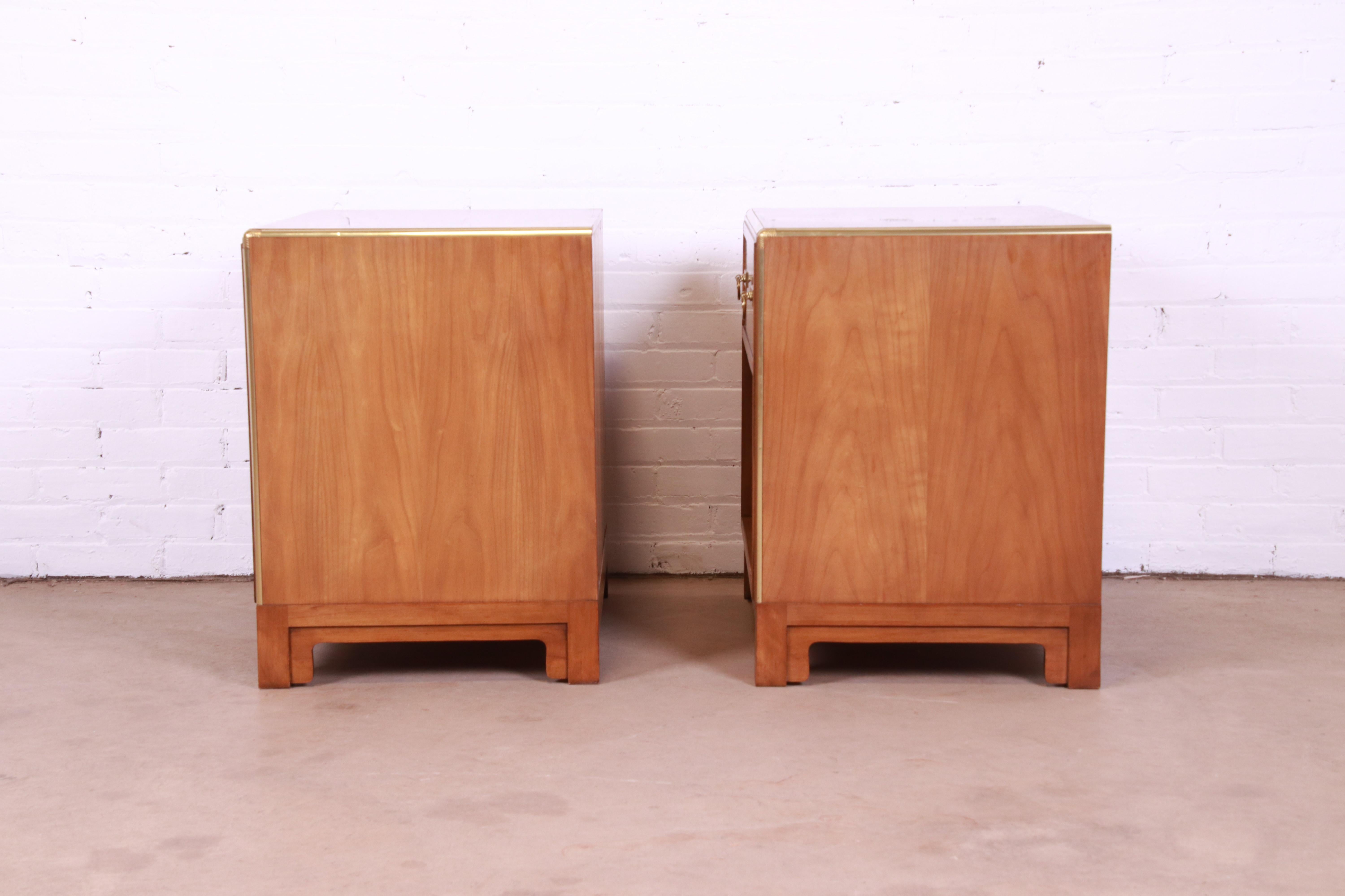Michael Taylor for Baker Mid-Century Modern Cherry and Brass Nightstands, Pair For Sale 7