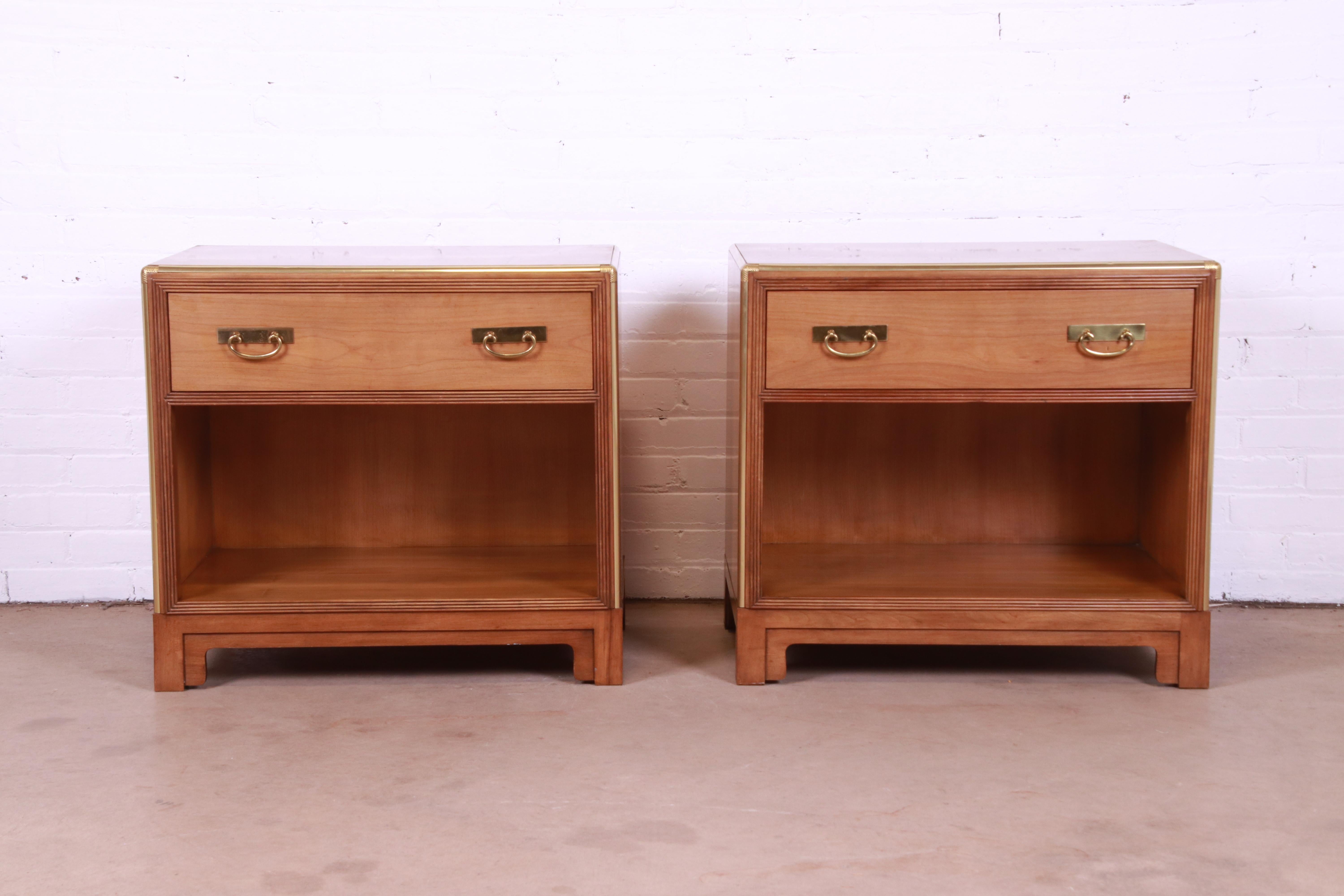 Michael Taylor for Baker Mid-Century Modern Cherry and Brass Nightstands, Pair In Good Condition For Sale In South Bend, IN