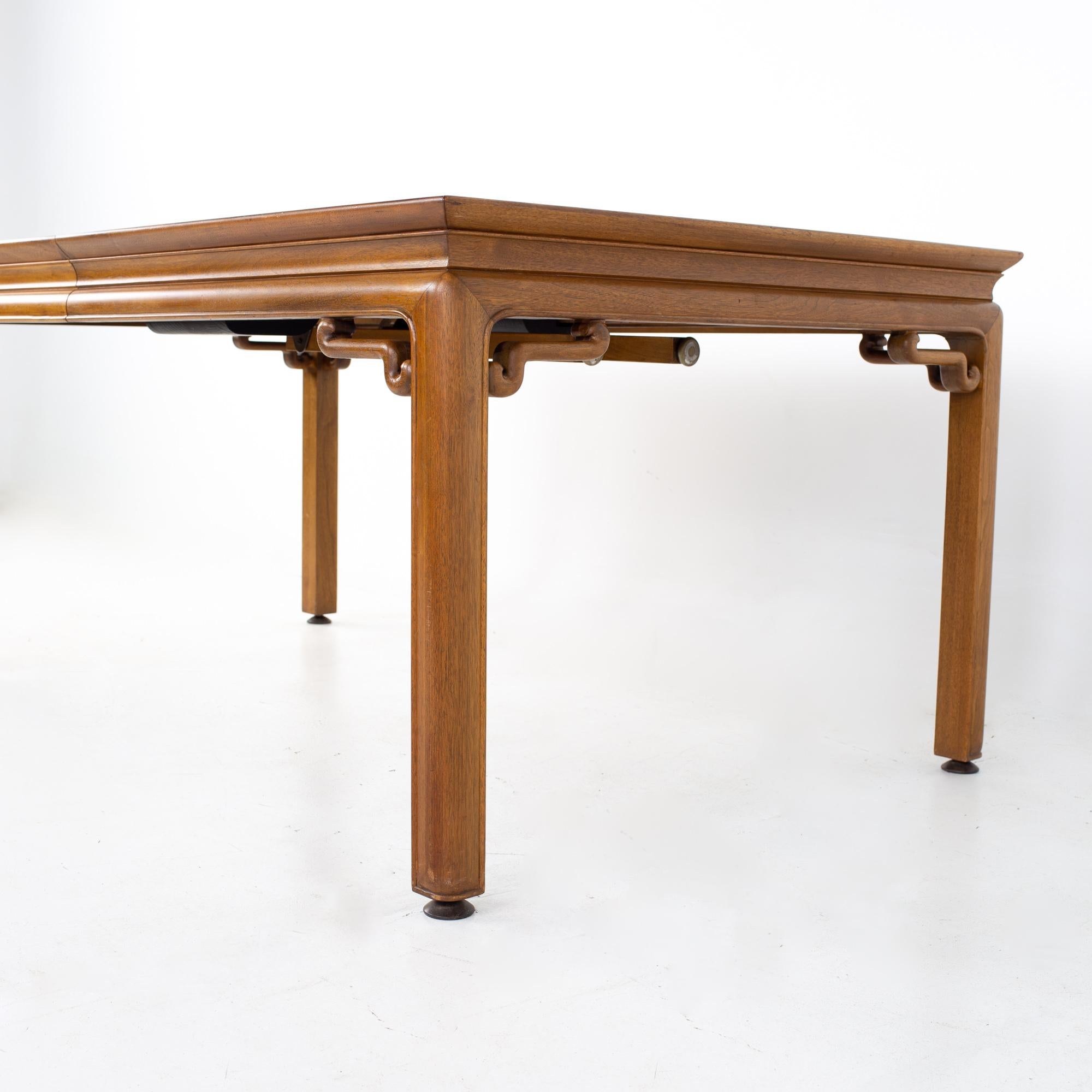 Michael Taylor for Baker New World Collection Mid Century Dining Table In Good Condition In Countryside, IL