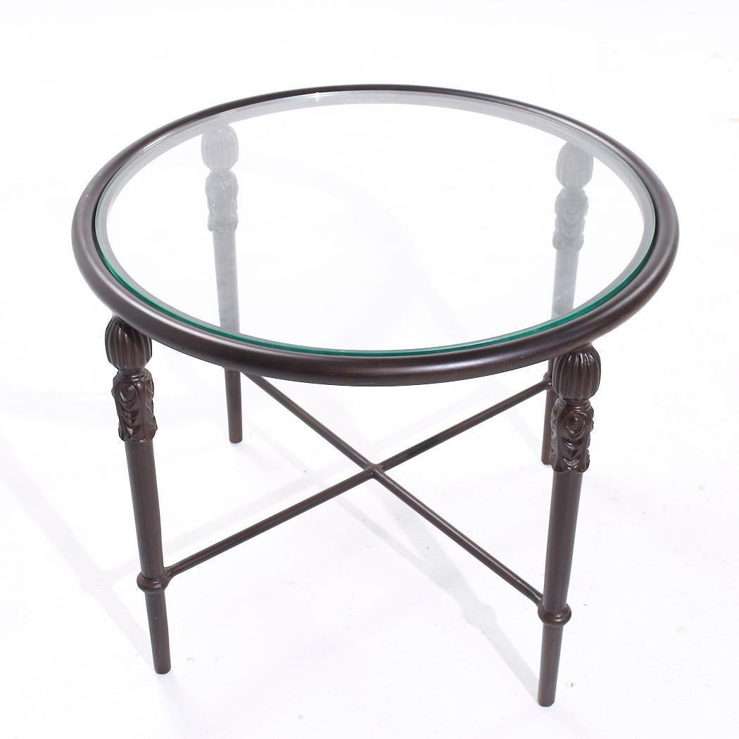 Michael Taylor Montecito Bronze und Glas Beistelltisch (21. Jahrhundert und zeitgenössisch) im Angebot