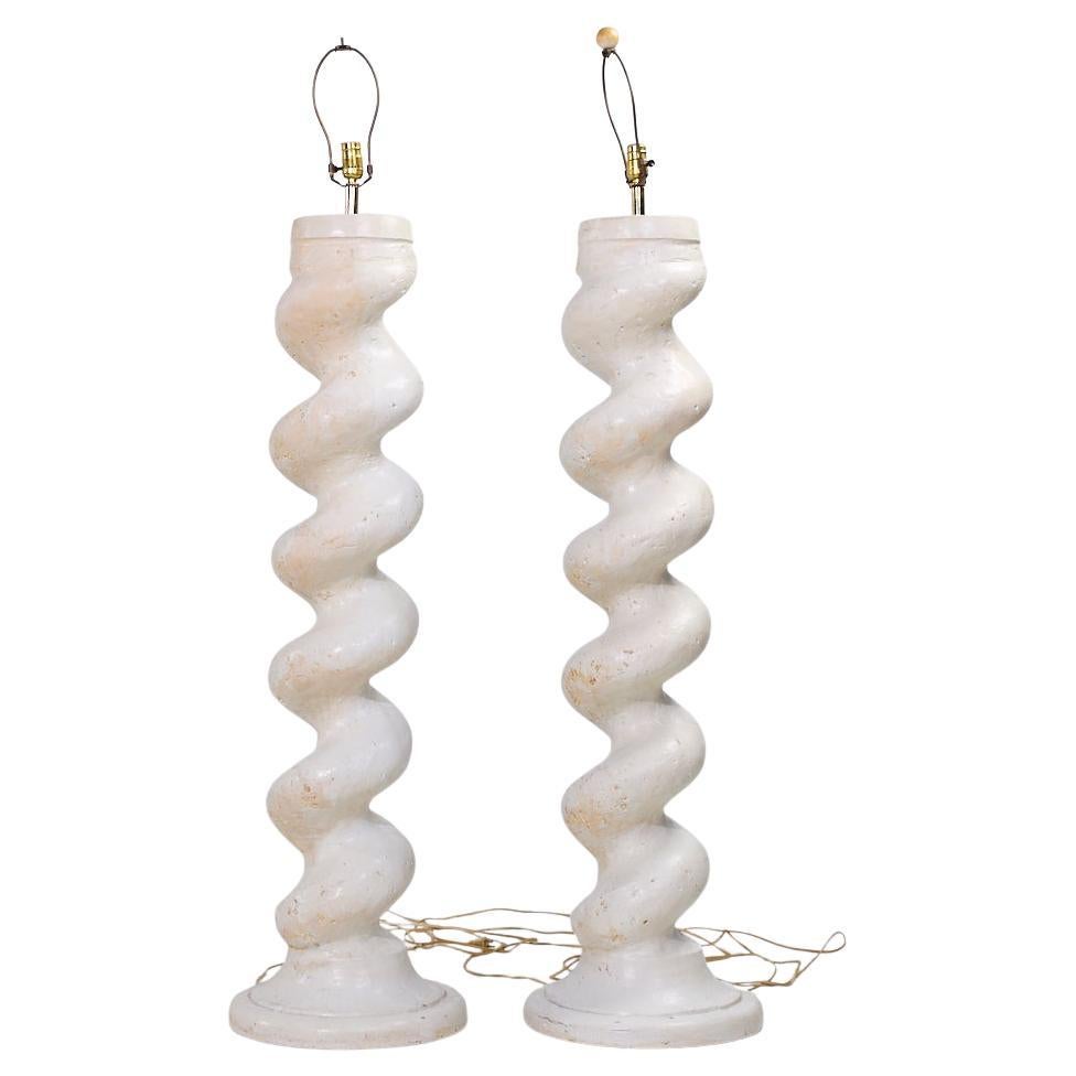 Lampadaires en plâtre Michael Taylor - Paire en vente