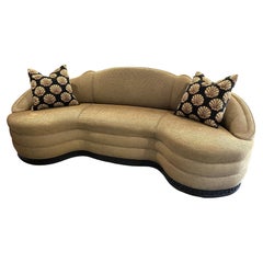 Divano Michael Taylor/Schiaparelli, lunghezza 96", base a chiave greca personalizzata